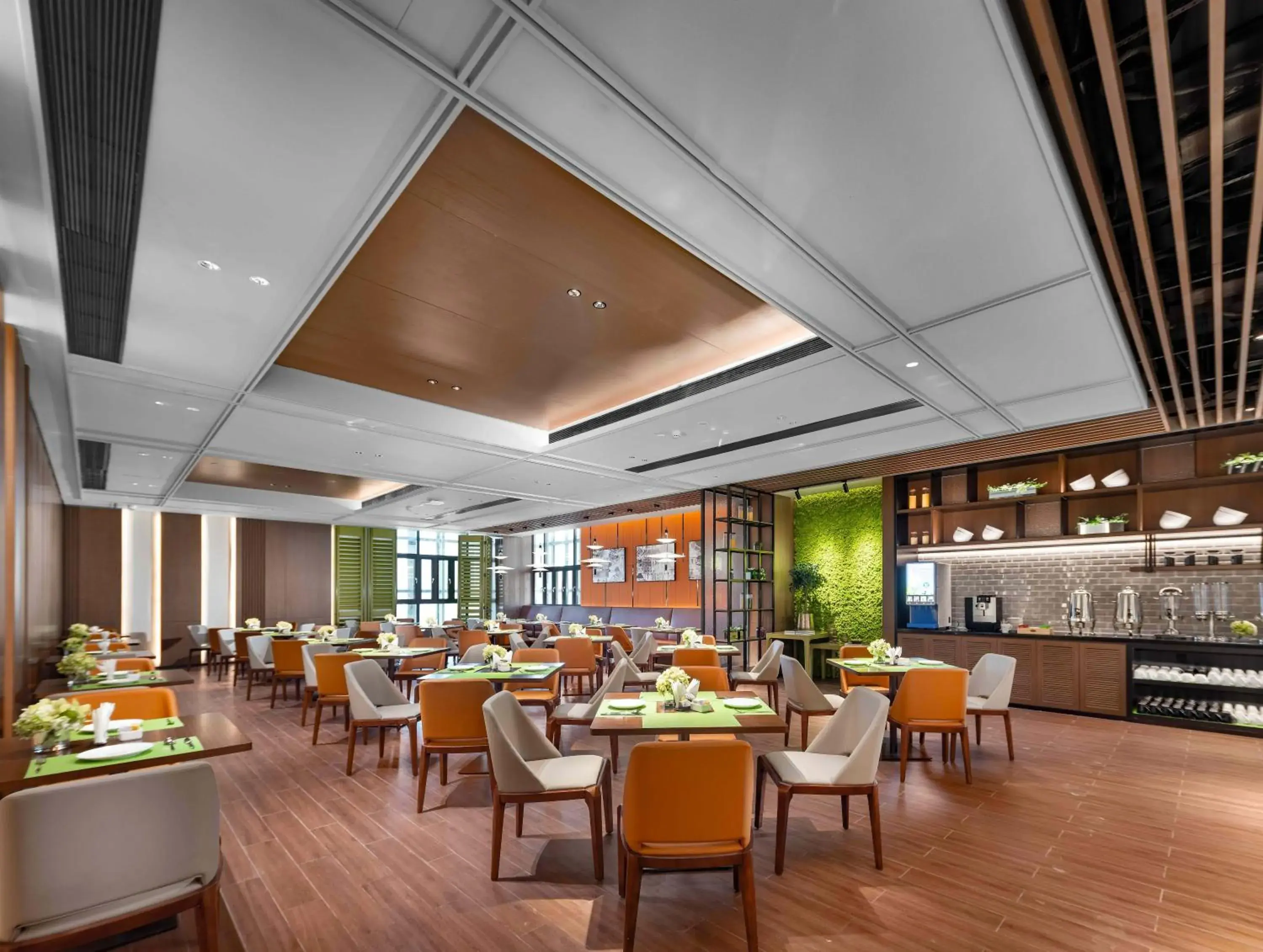 Restaurant/places to eat in Hilton Hotel by Hampton Wuhan Zhongnan Street Branch Restaurant/places to eat in Hilton Hotel by Hampton Wuhan Zhongnan Street Branch