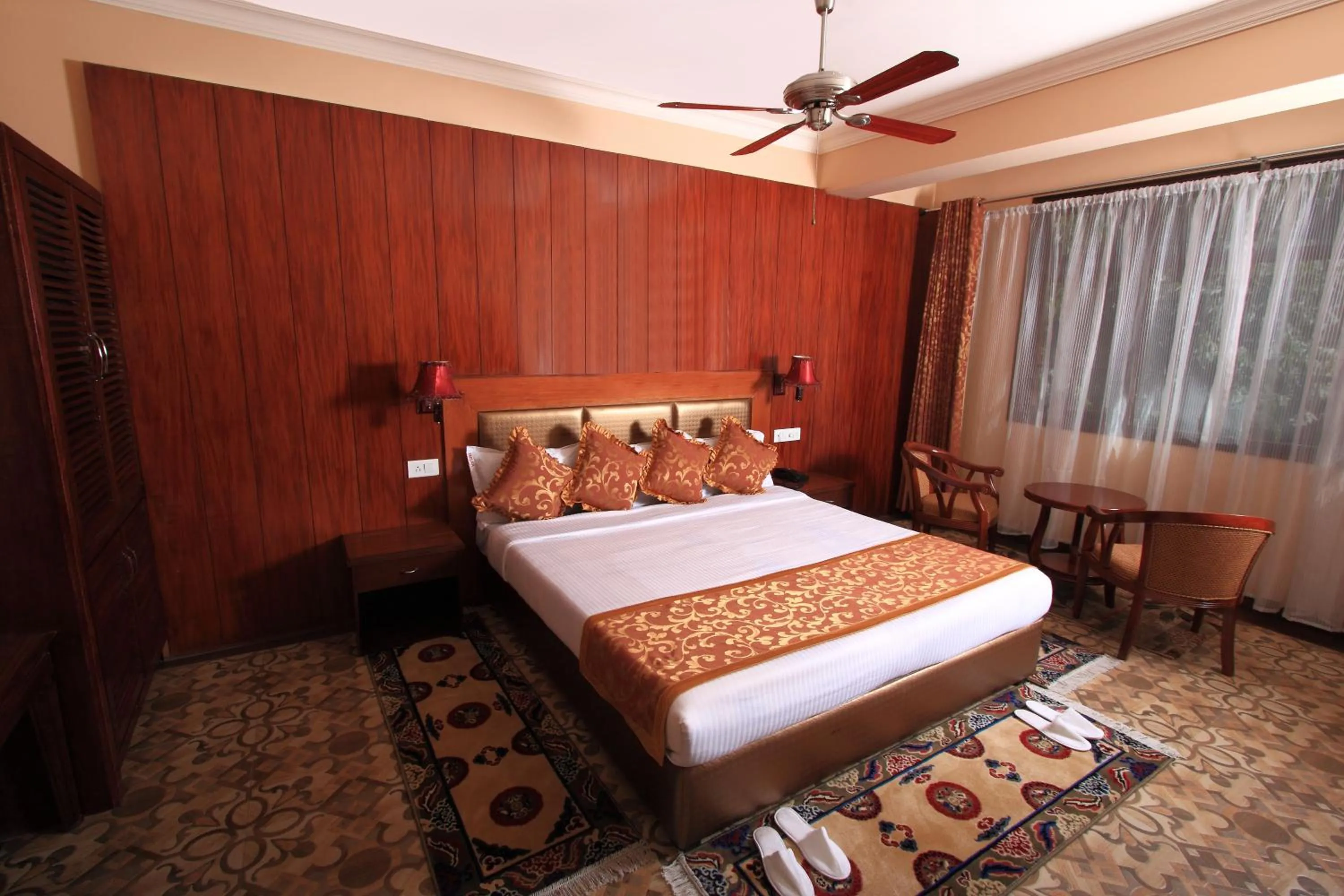 Bed in Yarlam Portico