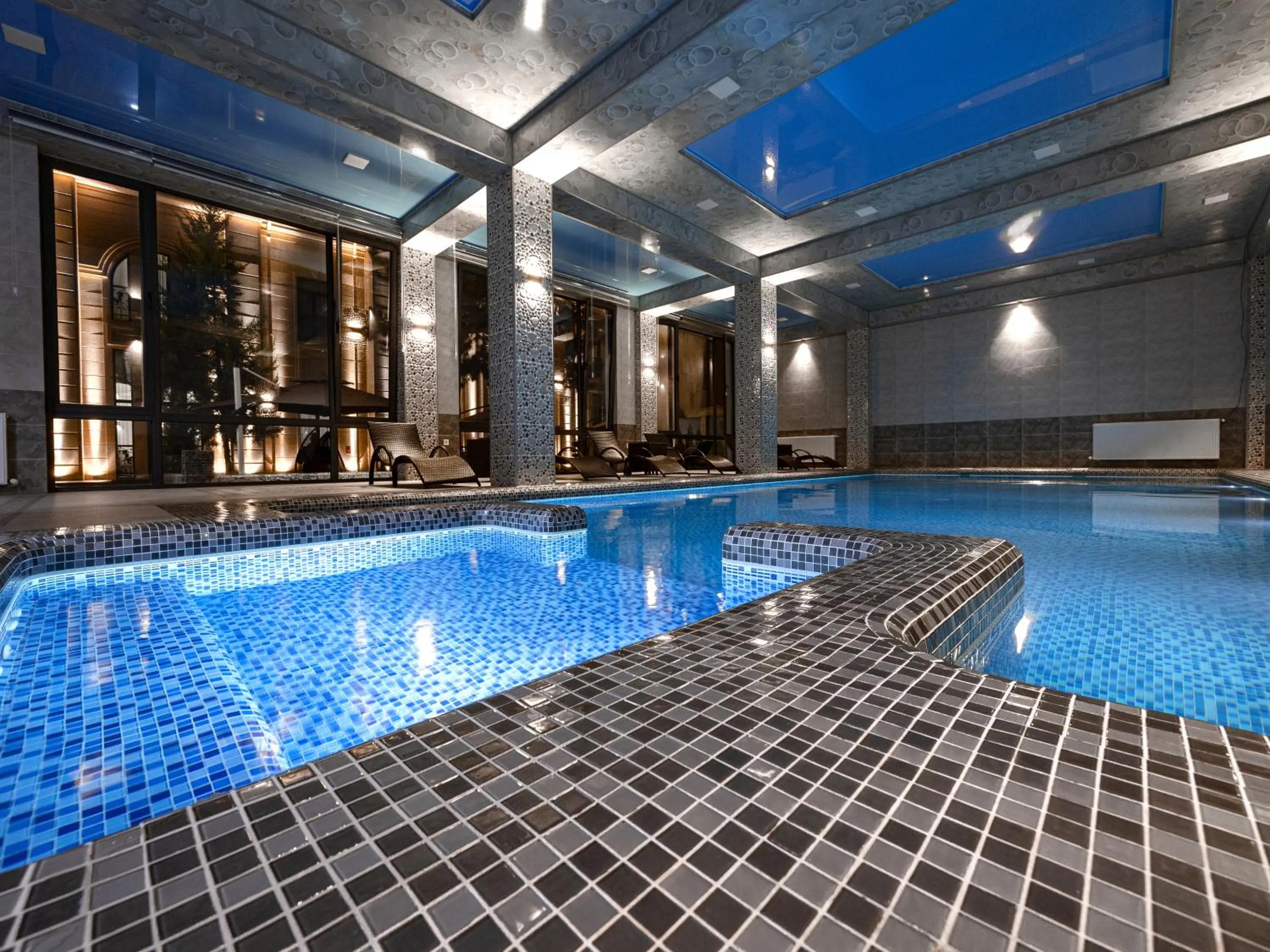 Swimming pool in Baden-Baden Hotel Tashkent