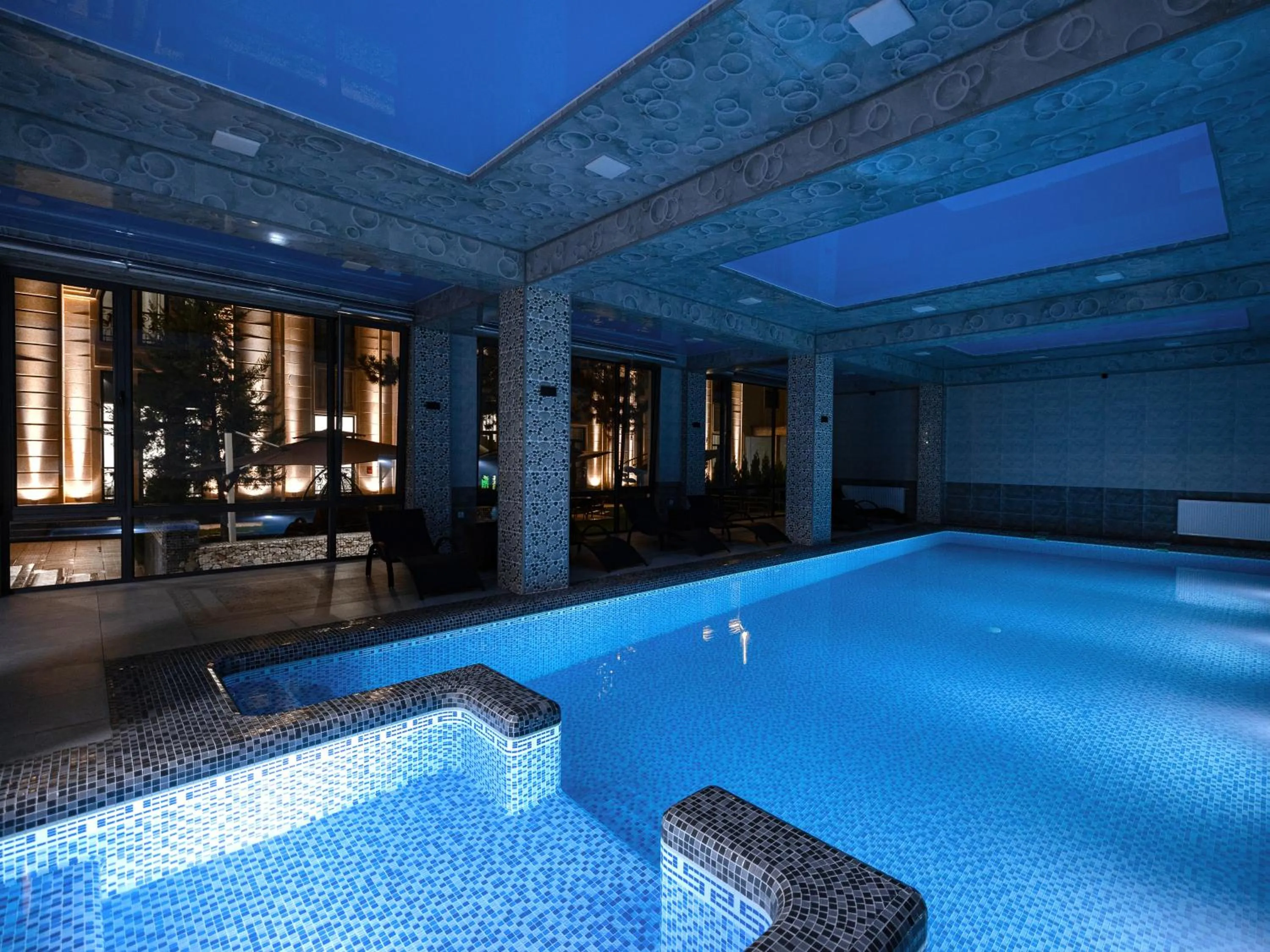 Swimming pool in Baden-Baden Hotel Tashkent