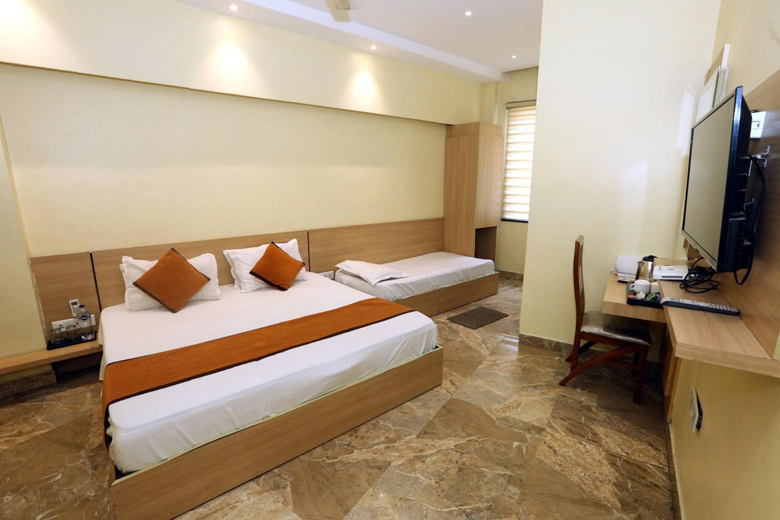 Photo of the whole room in Hotel Tradition 50 mtr from Golden temple