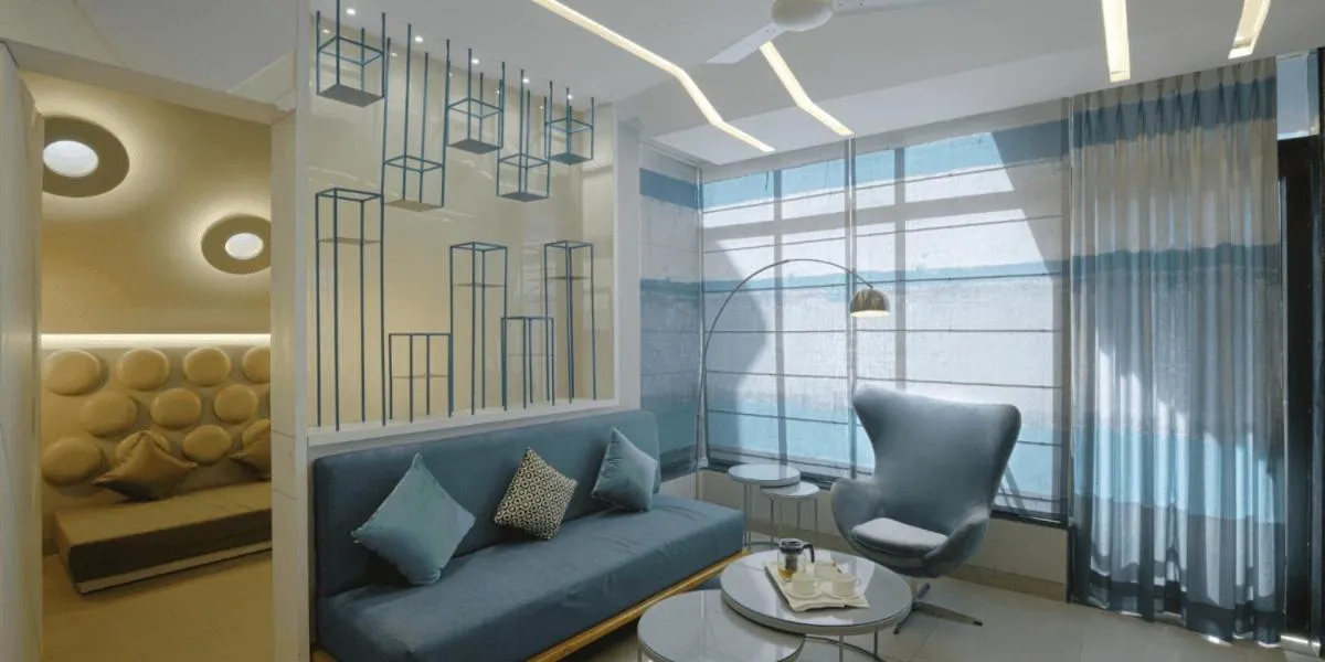 Seating area in Neonz Resort & Club