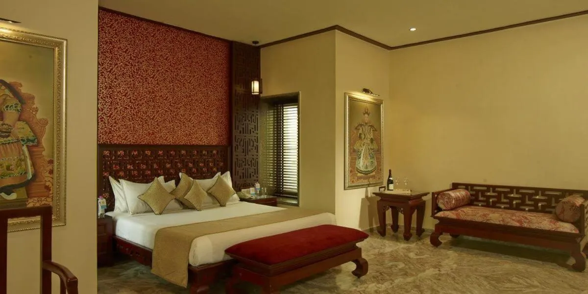 Bedroom, Bed in Neonz Resort & Club