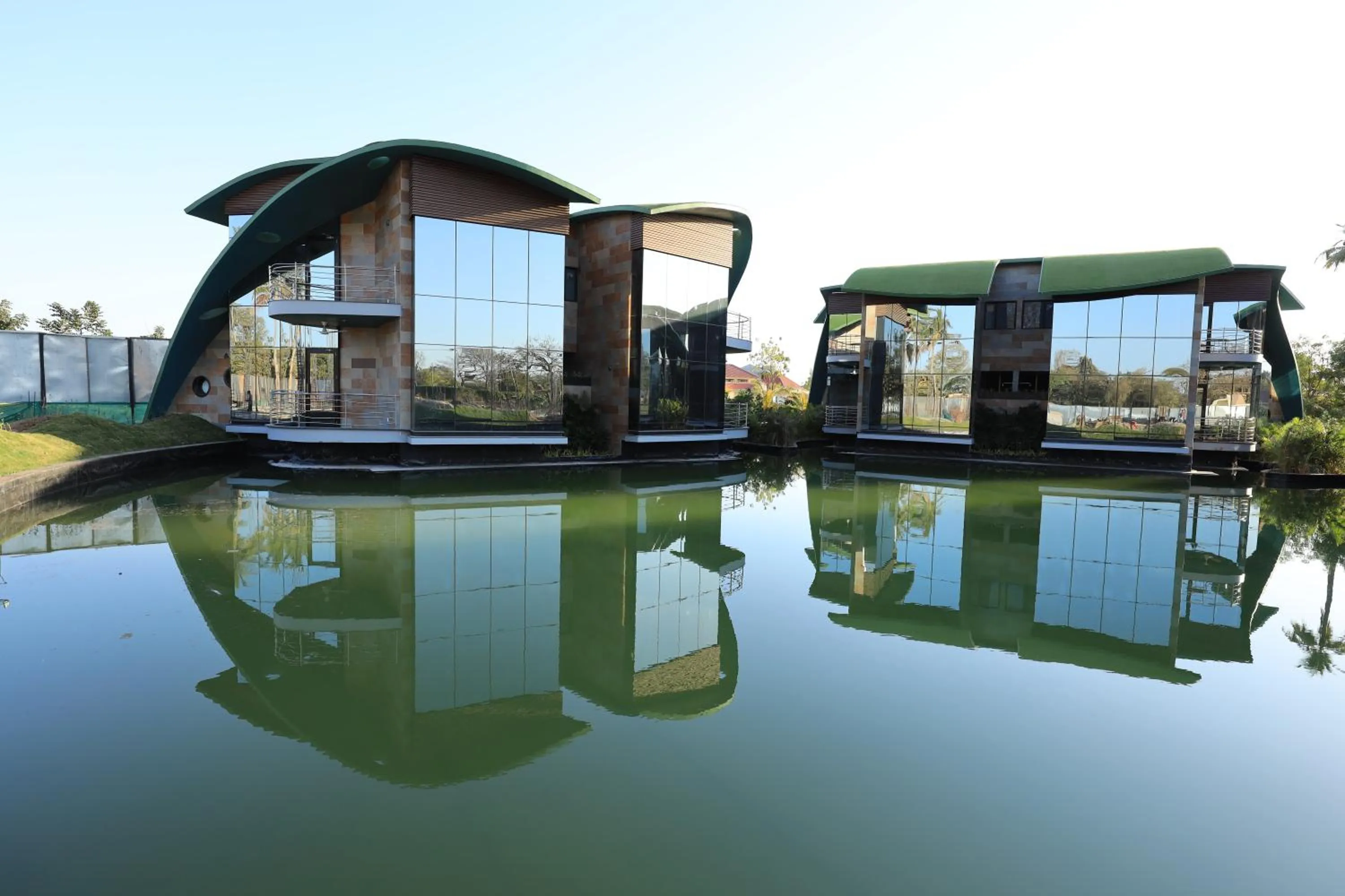 Property building in Neonz Resort & Club