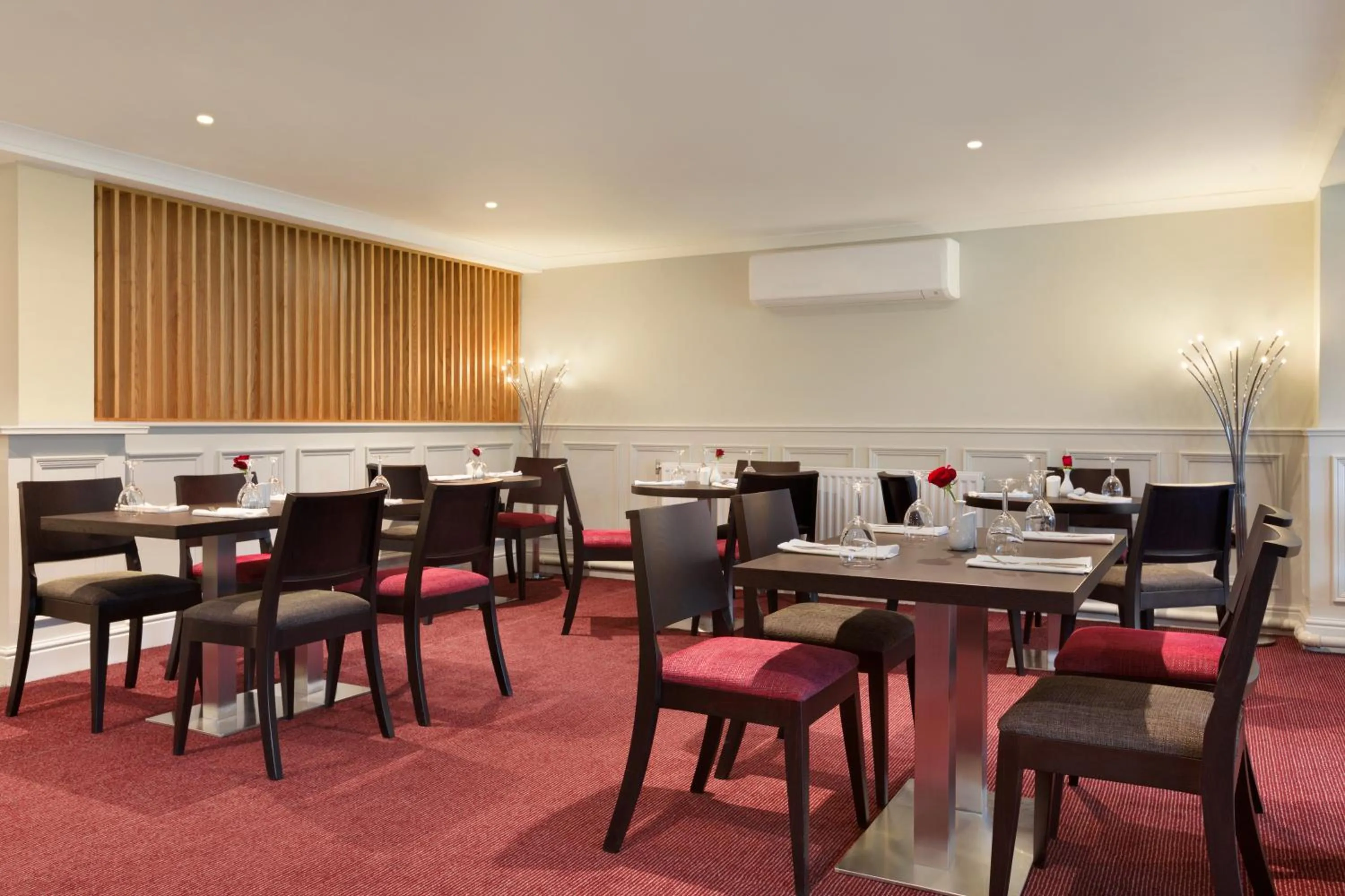 Restaurant/places to eat in Ramada Chorley South