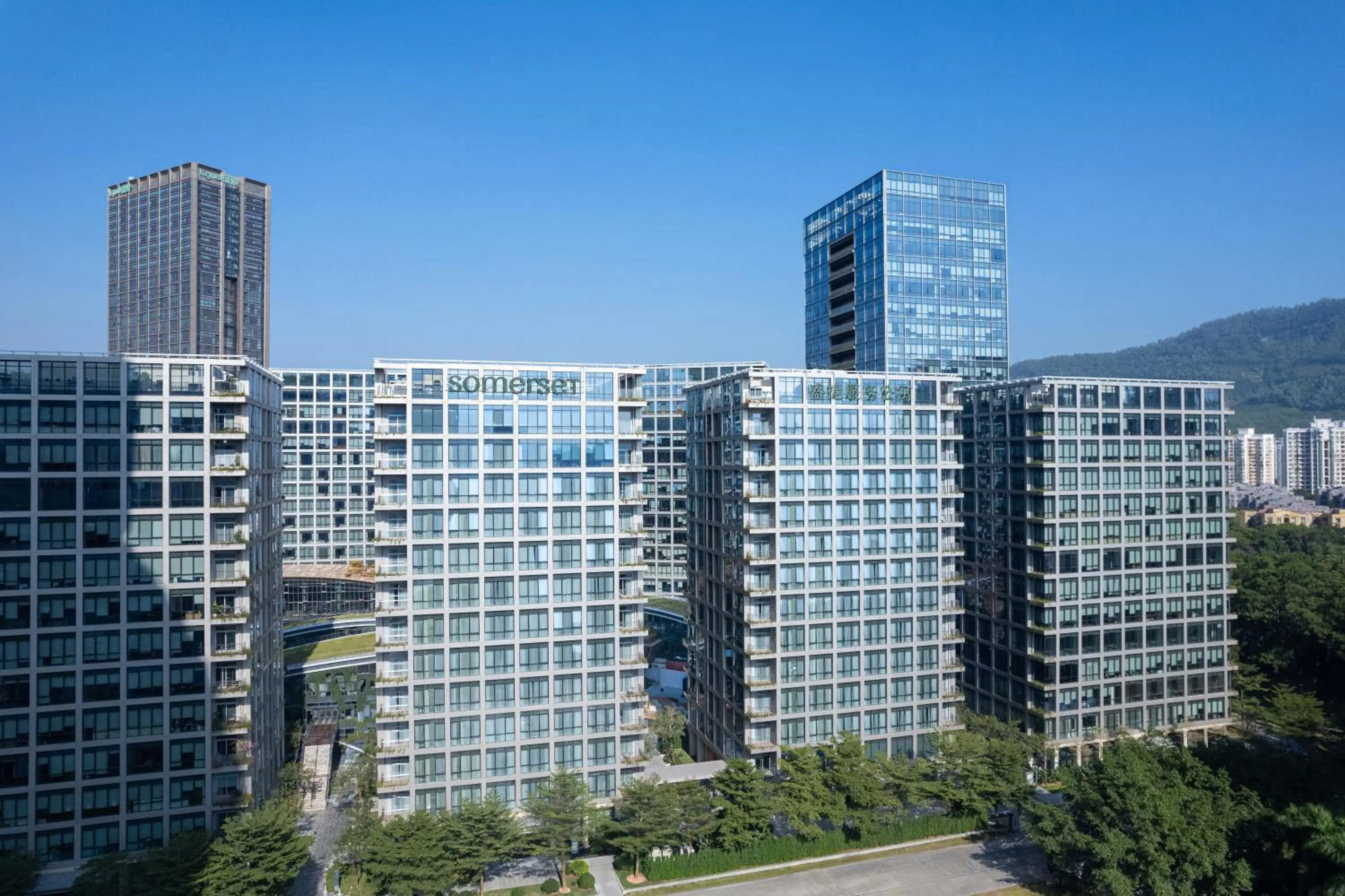 Property building in Somerset QPlex Shenzhen