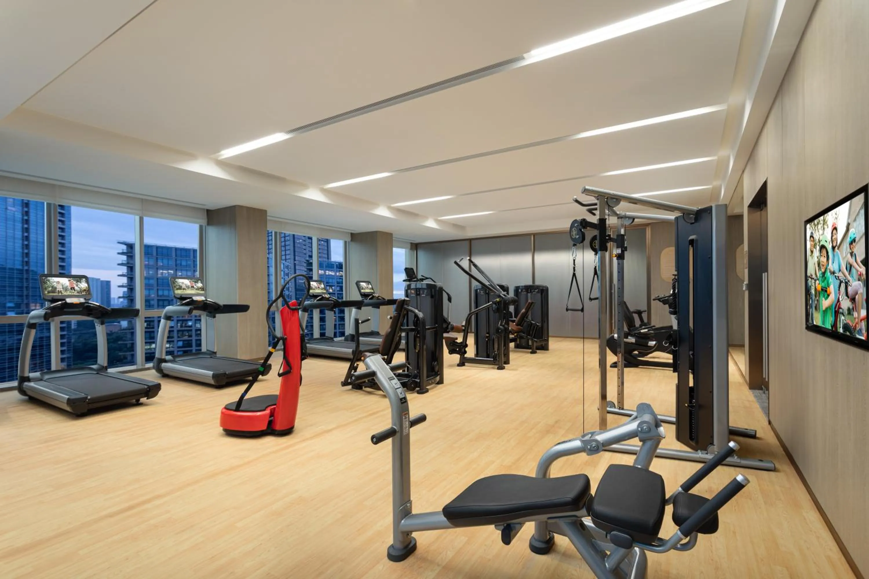 Fitness centre/facilities in Somerset QPlex Shenzhen