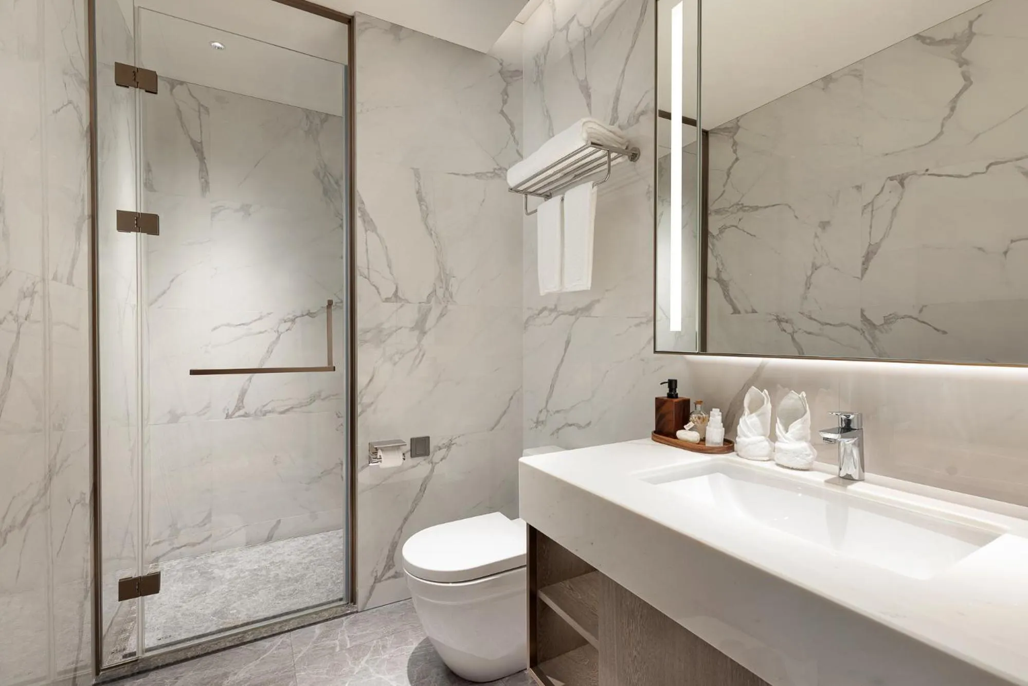 Bathroom in Somerset QPlex Shenzhen