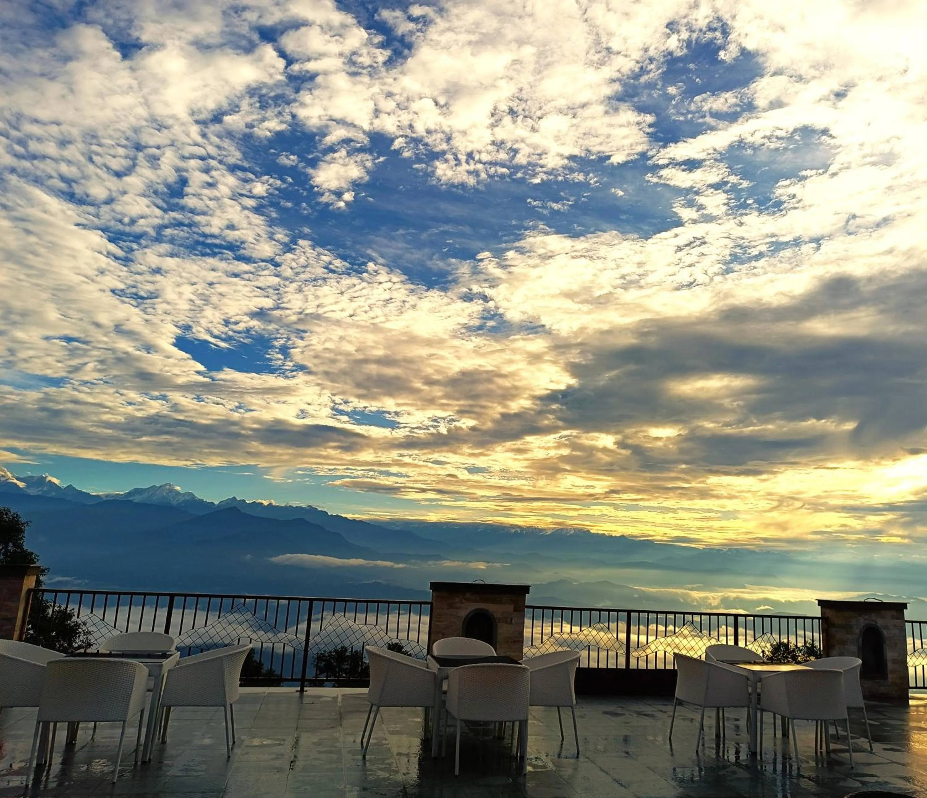 Natural landscape in Mountain Vista Retreat - Nagarkot