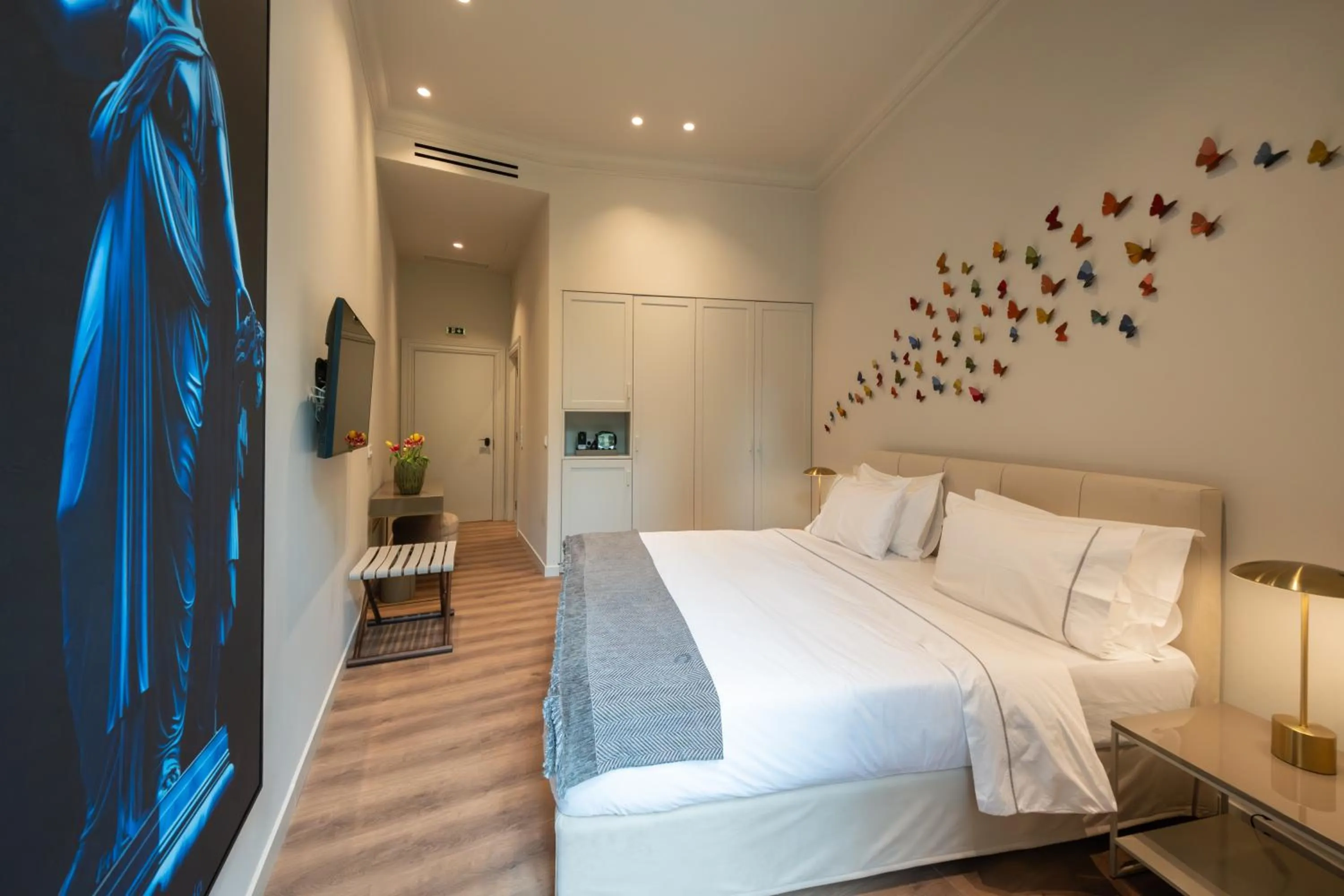 Photo of the whole room, Bed in Nine Athens Hotel