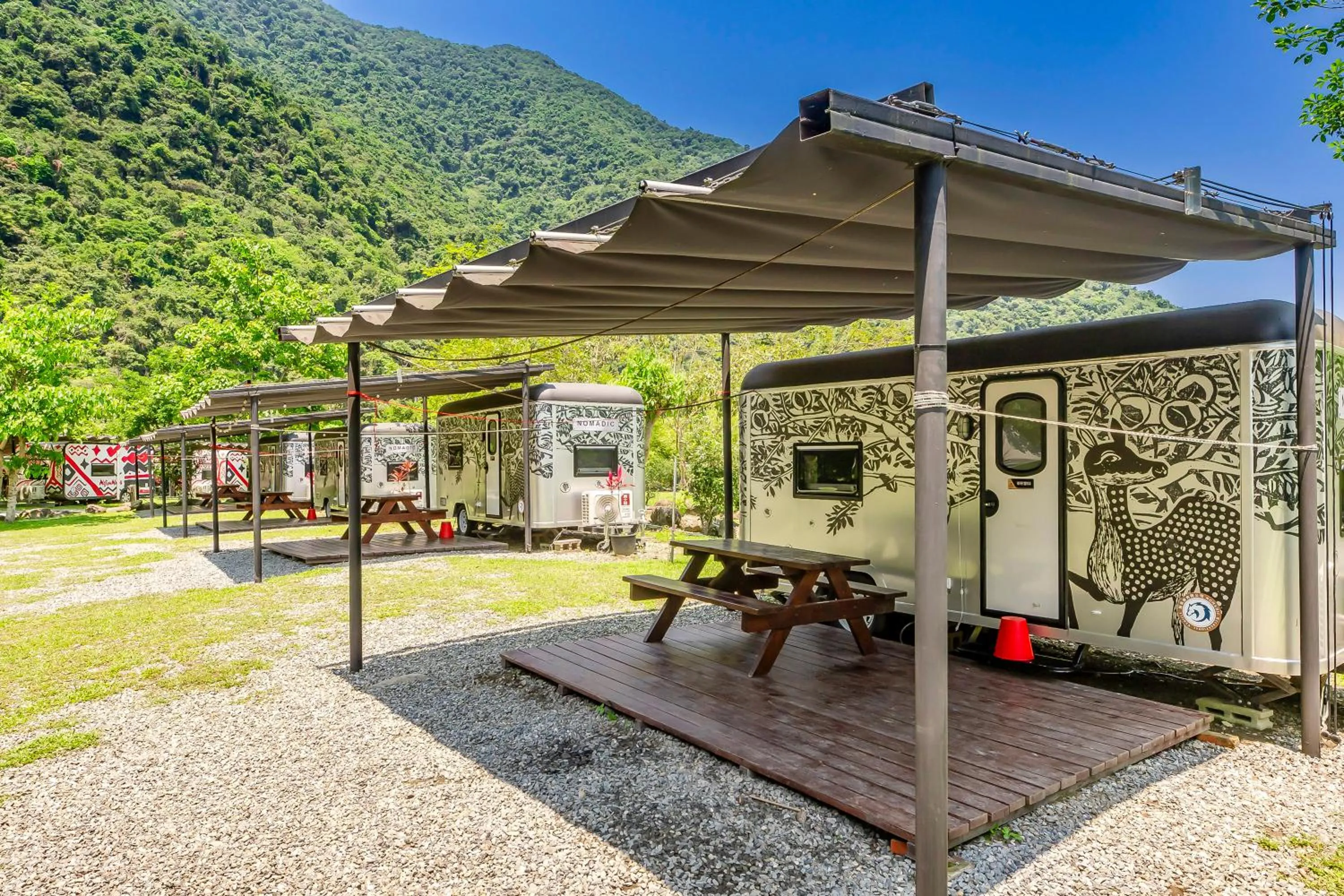 Property building in Na Sun Na Gu