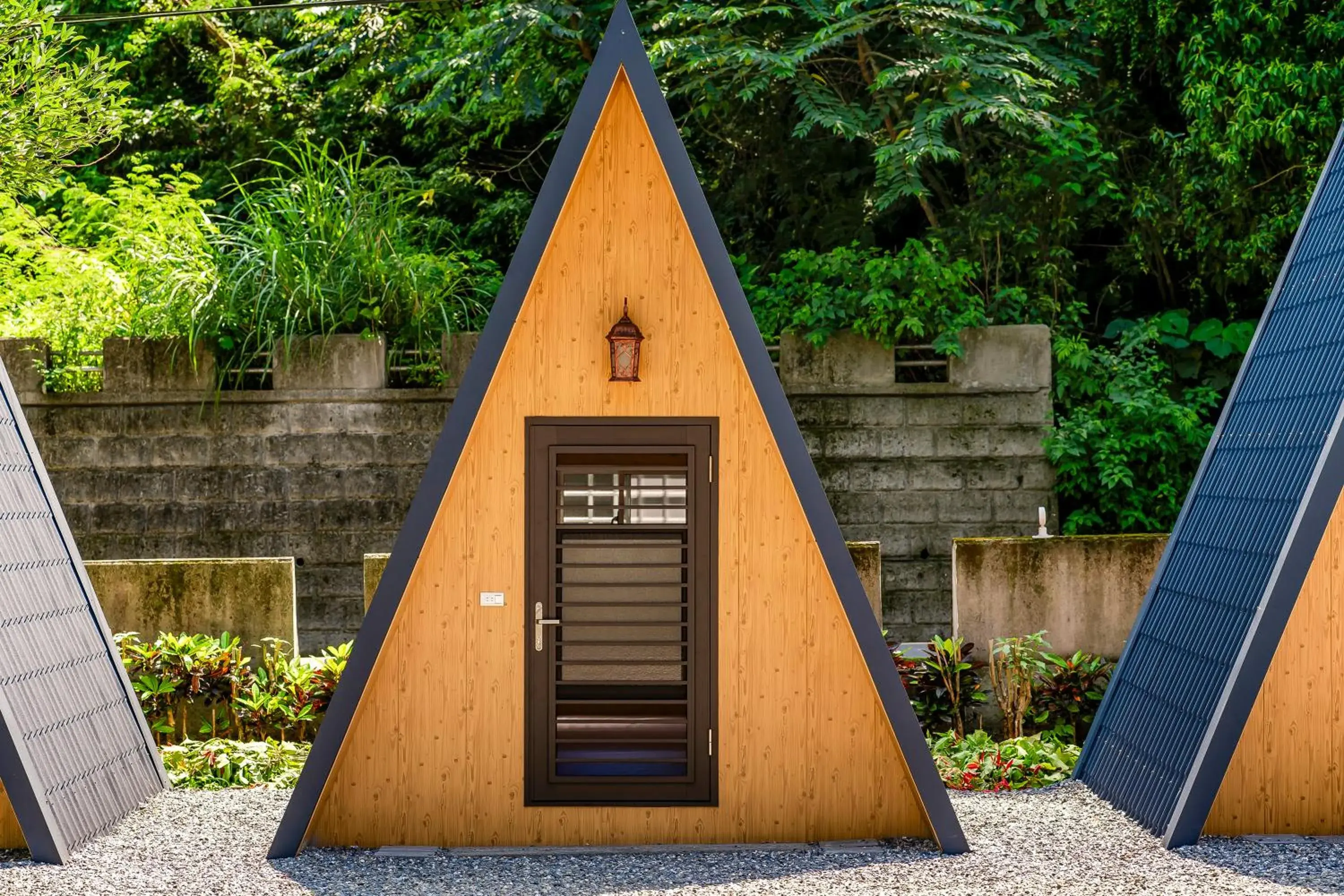 Property building in Na Sun Na Gu Property building in Na Sun Na Gu