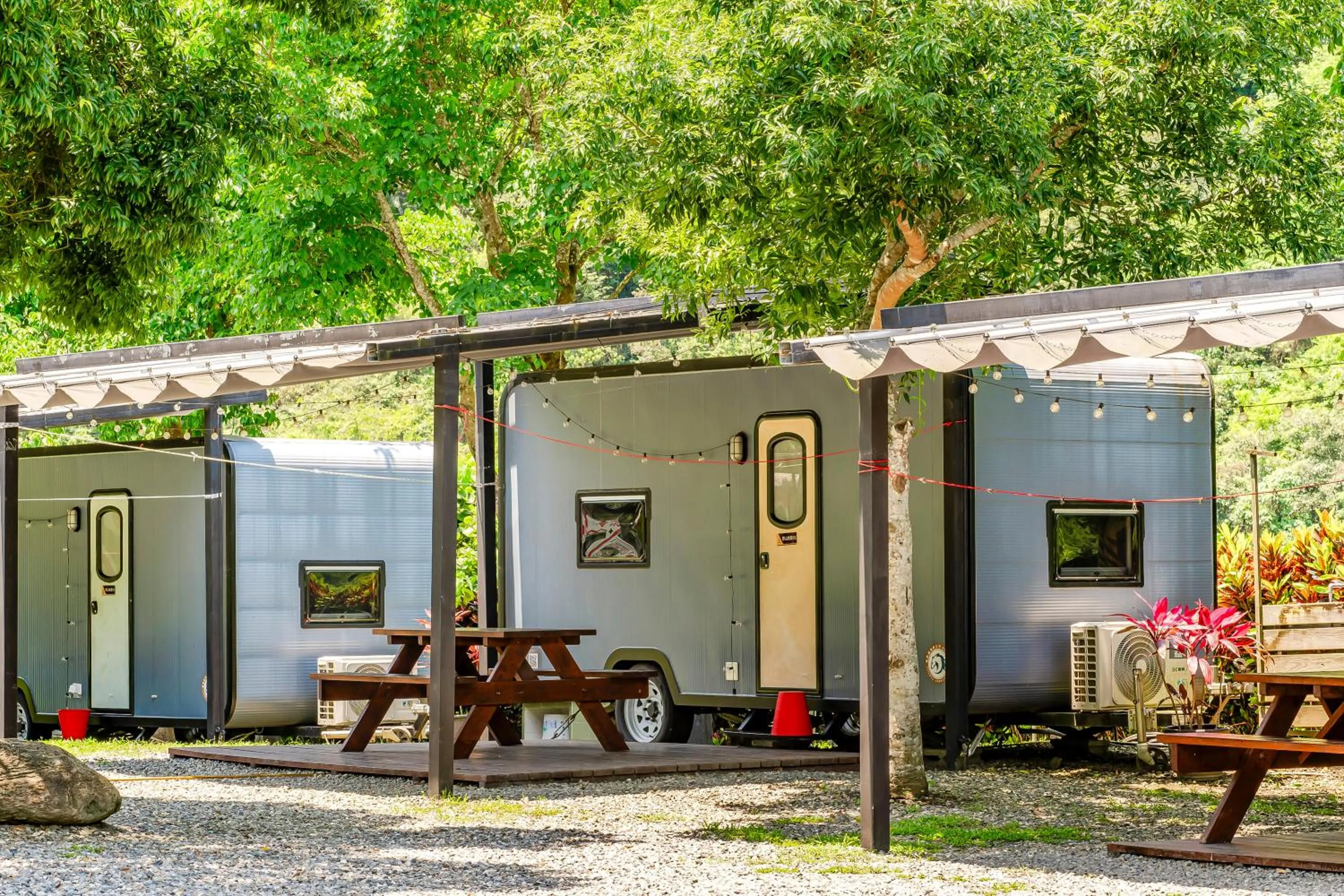Property building in Na Sun Na Gu