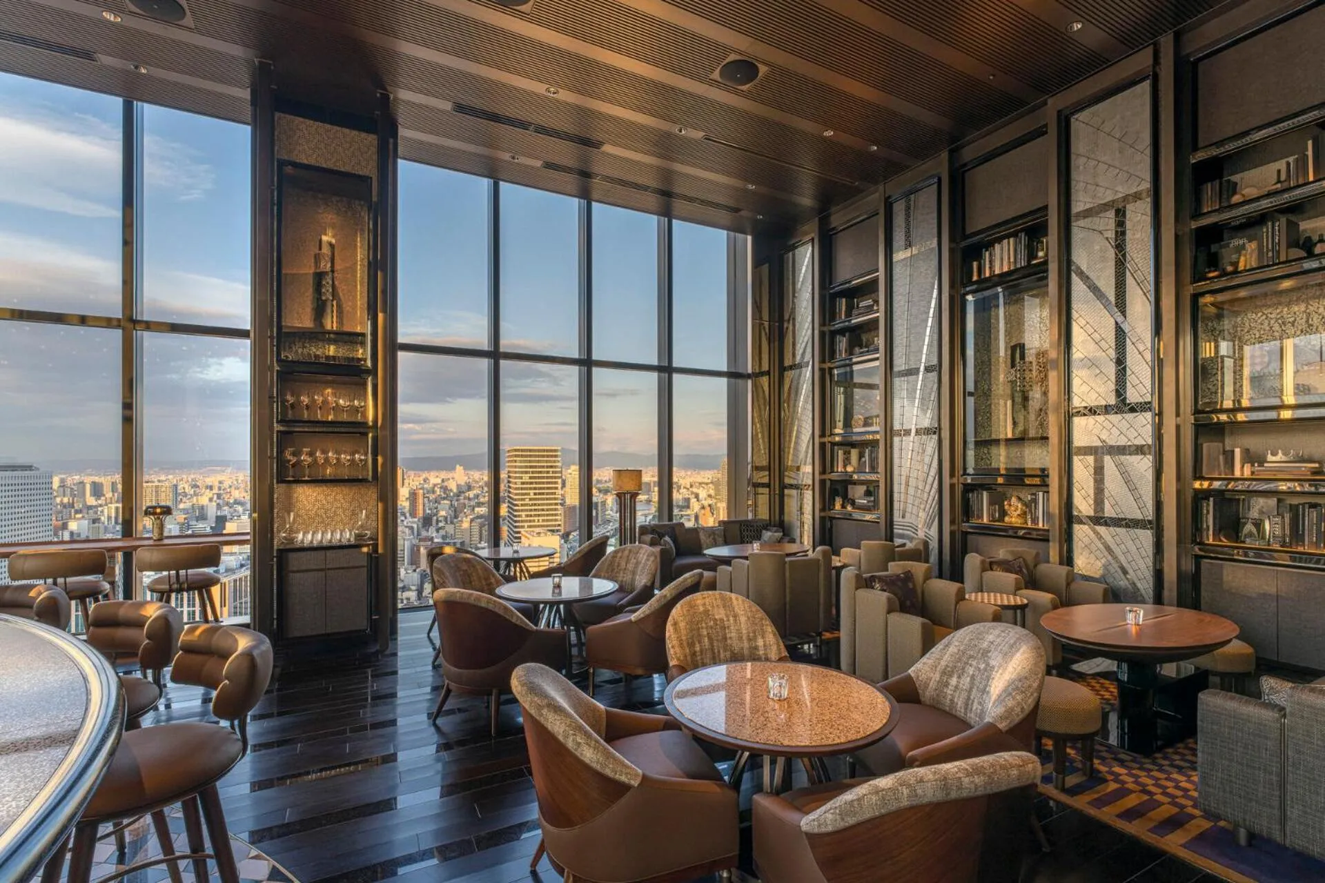 Restaurant/places to eat in Four Seasons Hotel Osaka