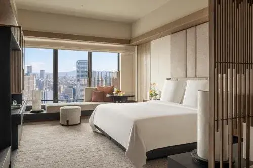 Superior King Room in Four Seasons Hotel Osaka Superior King Room in Four Seasons Hotel Osaka