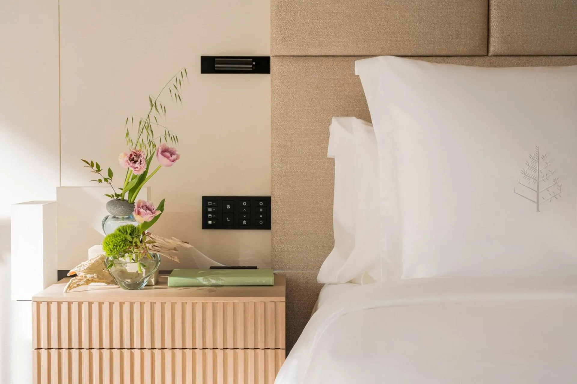 Superior King Room in Four Seasons Hotel Osaka