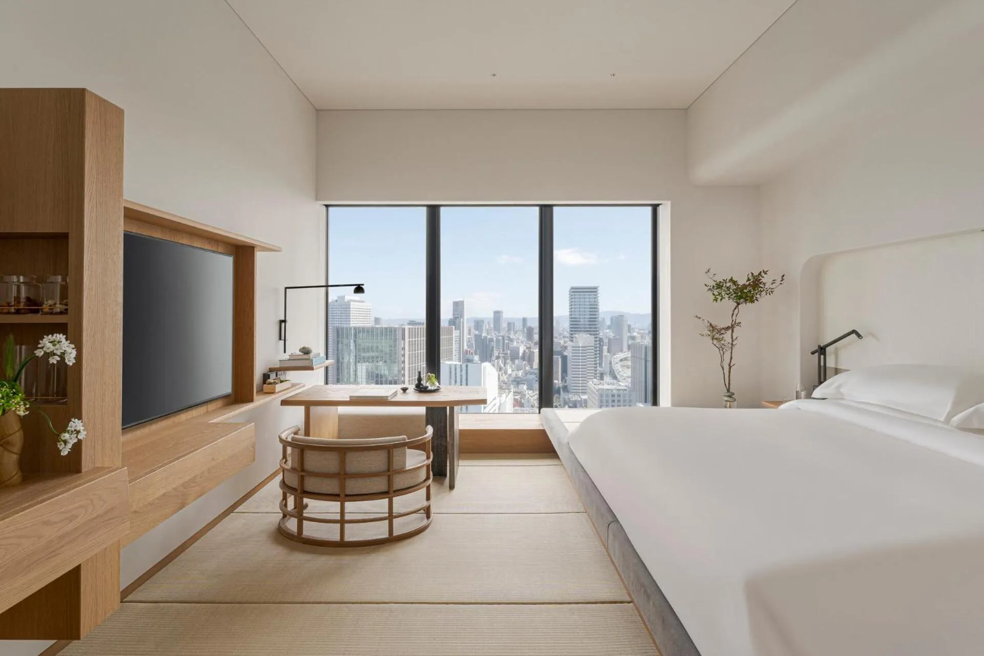 Tatami Premier King Room in Four Seasons Hotel Osaka