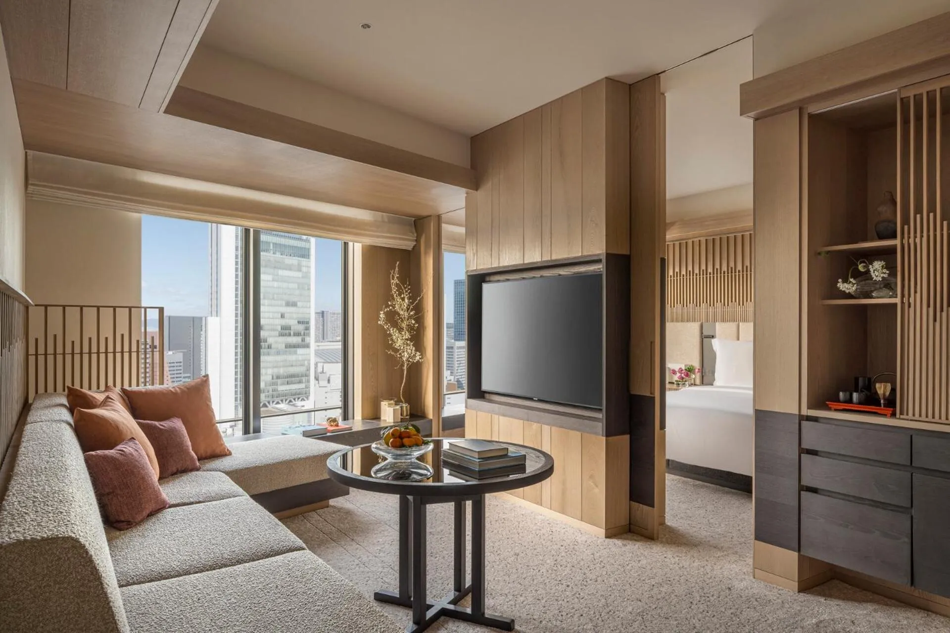 Premier Corner Suite King in Four Seasons Hotel Osaka