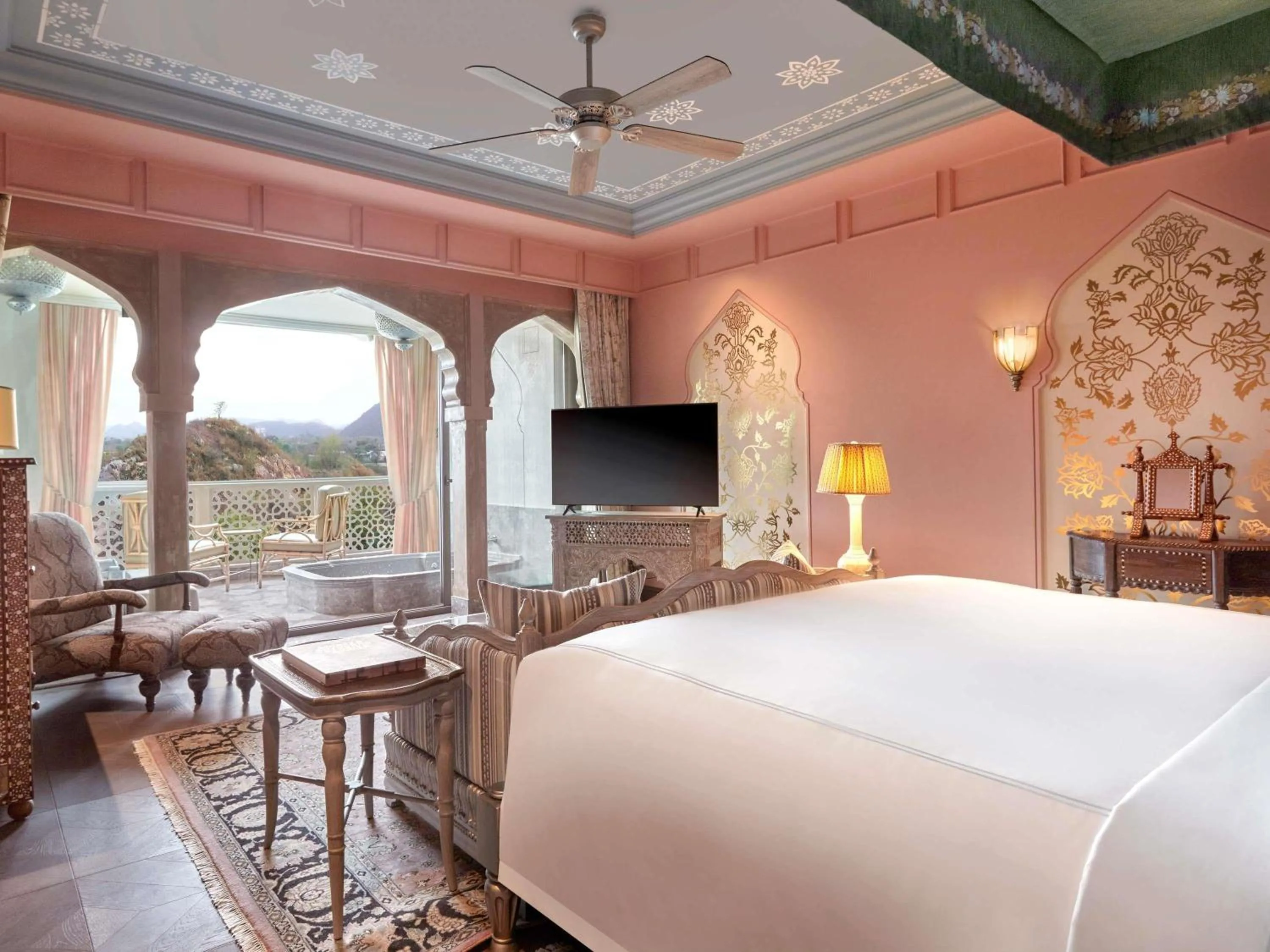 Bedroom, Bed in Raffles Jaipur