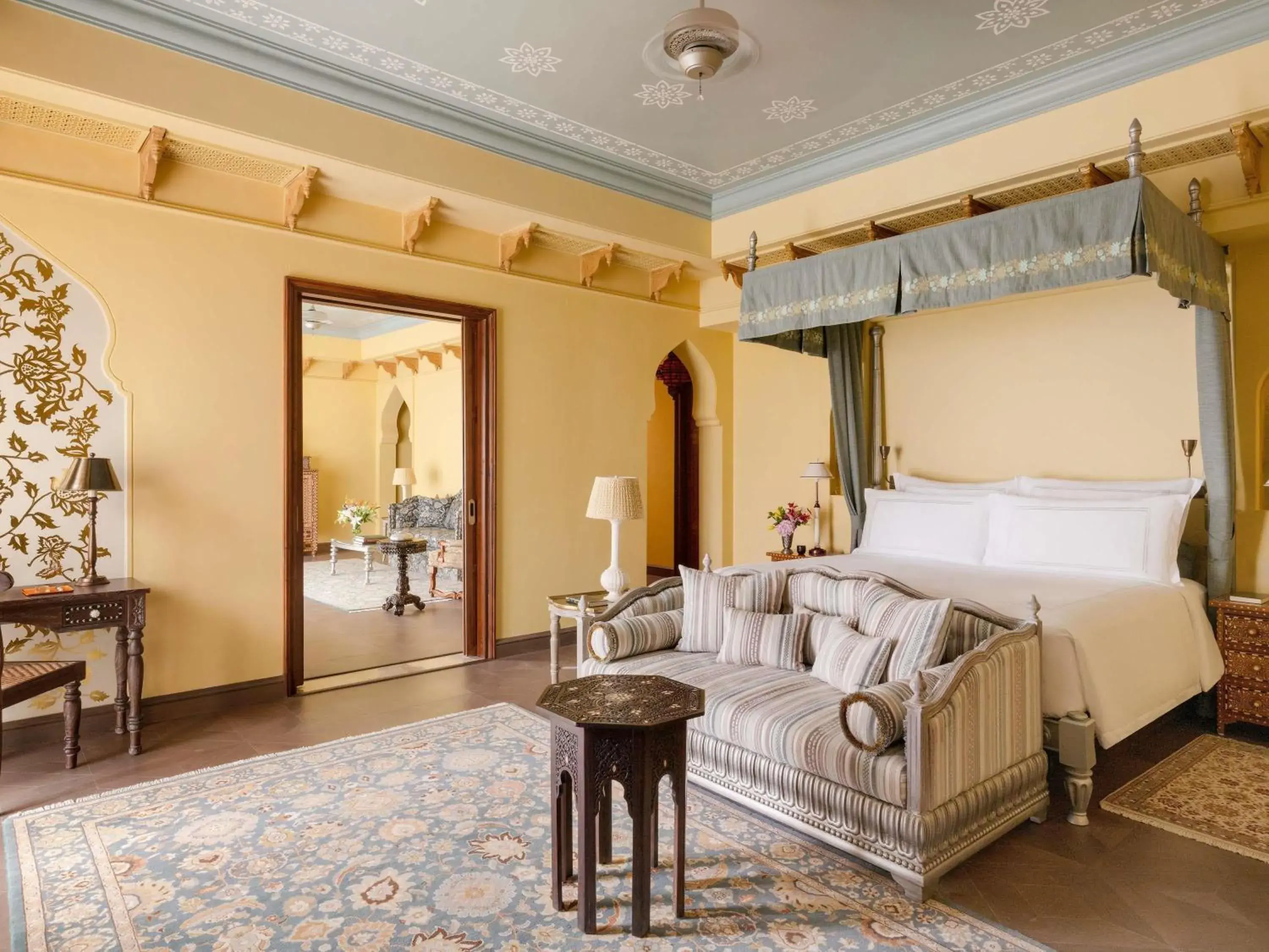 Bedroom, Bed in Raffles Jaipur Bedroom, Bed in Raffles Jaipur