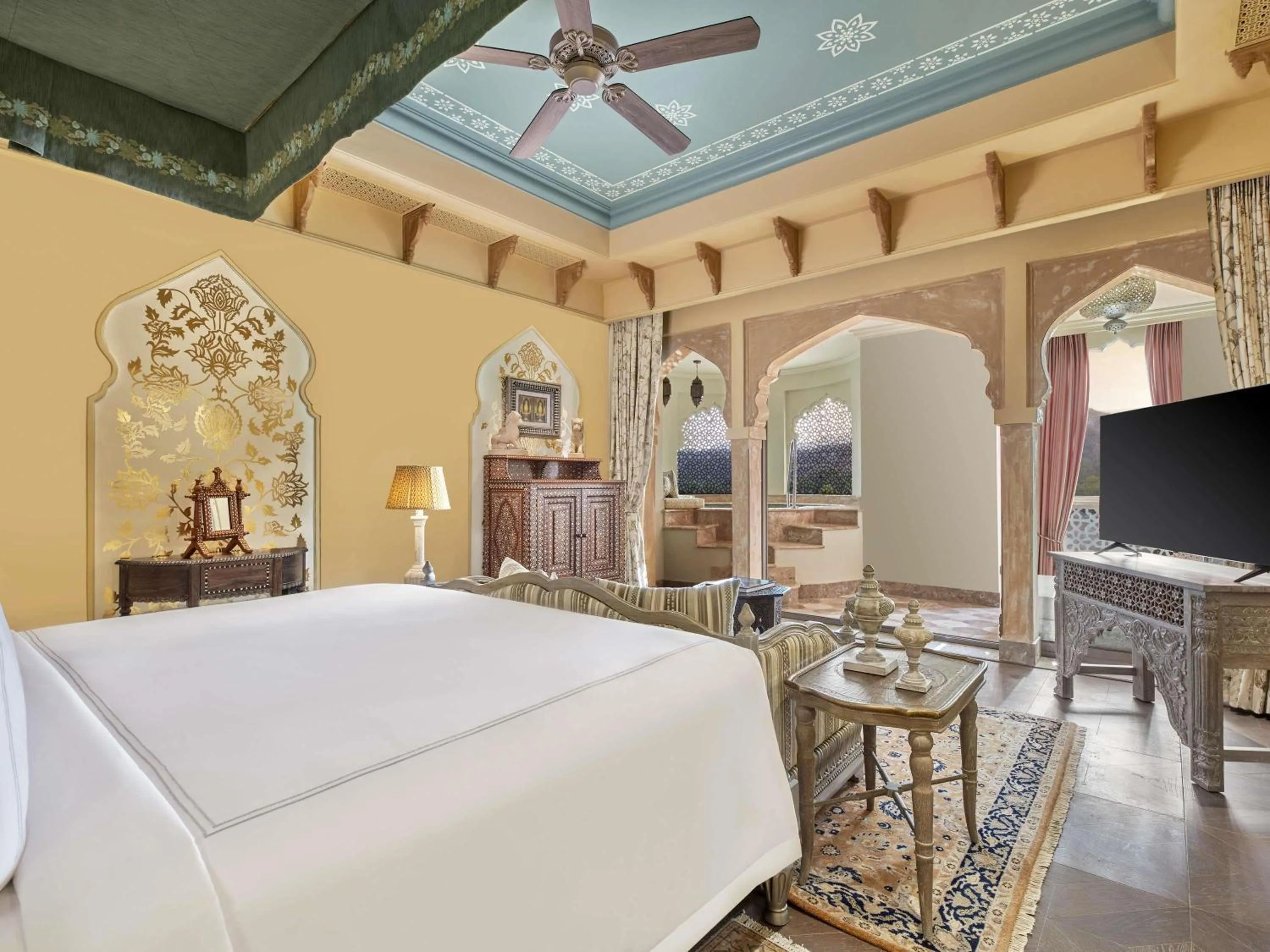 Bedroom, Bed in Raffles Jaipur