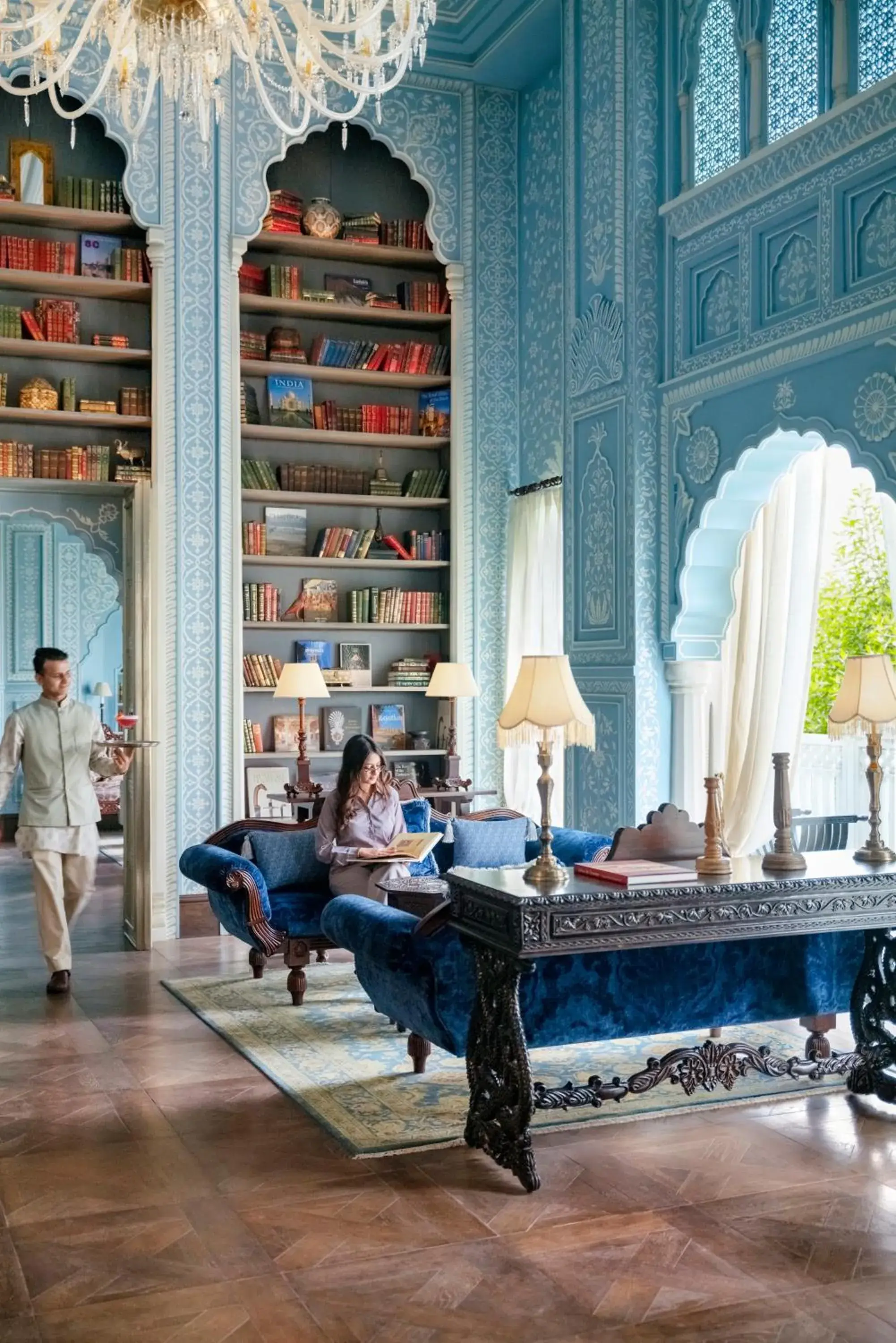 Lounge or bar in Raffles Jaipur Lounge or bar in Raffles Jaipur