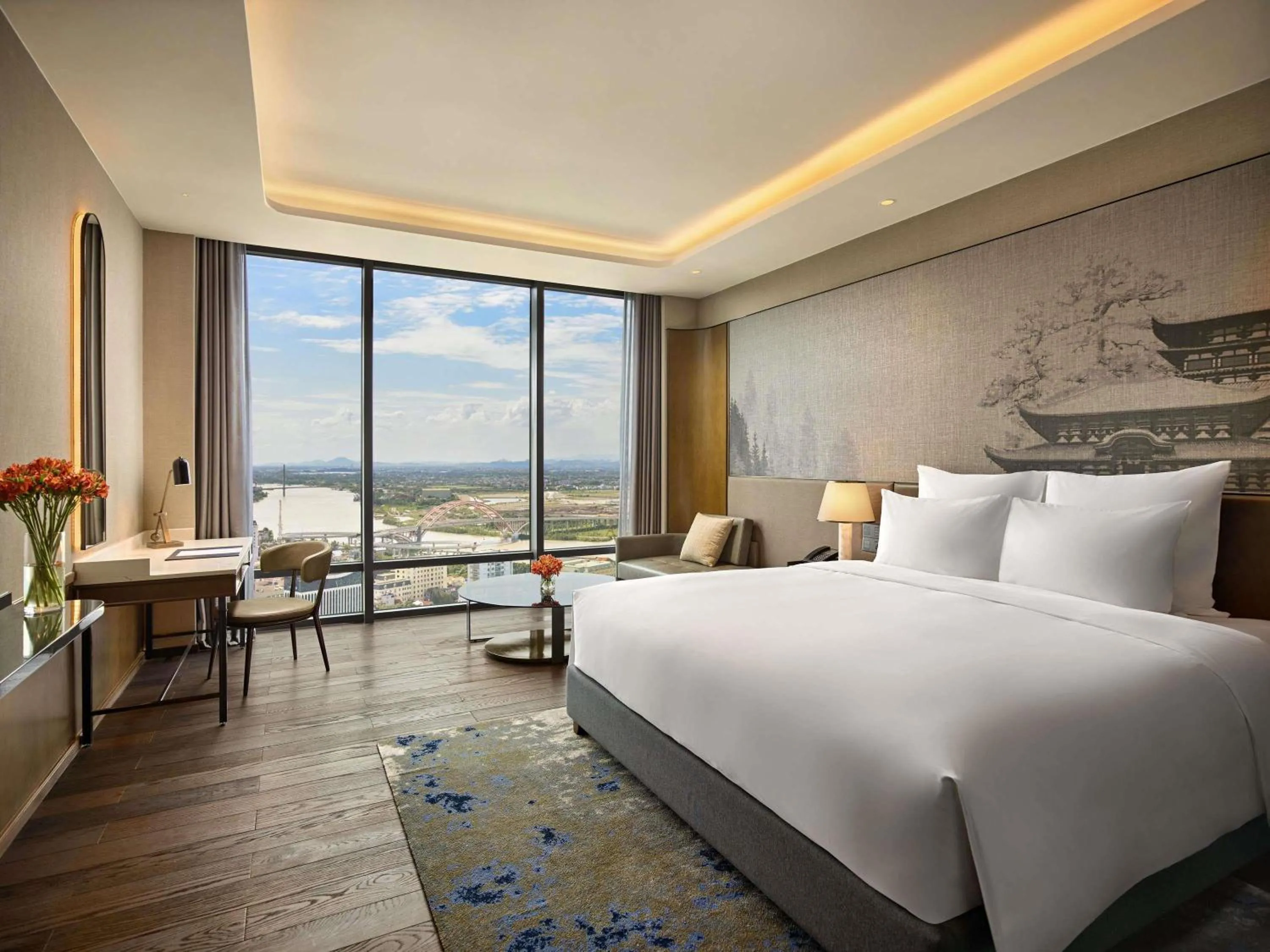 Lounge or bar, Bed in Pullman Hai Phong Grand Hotel