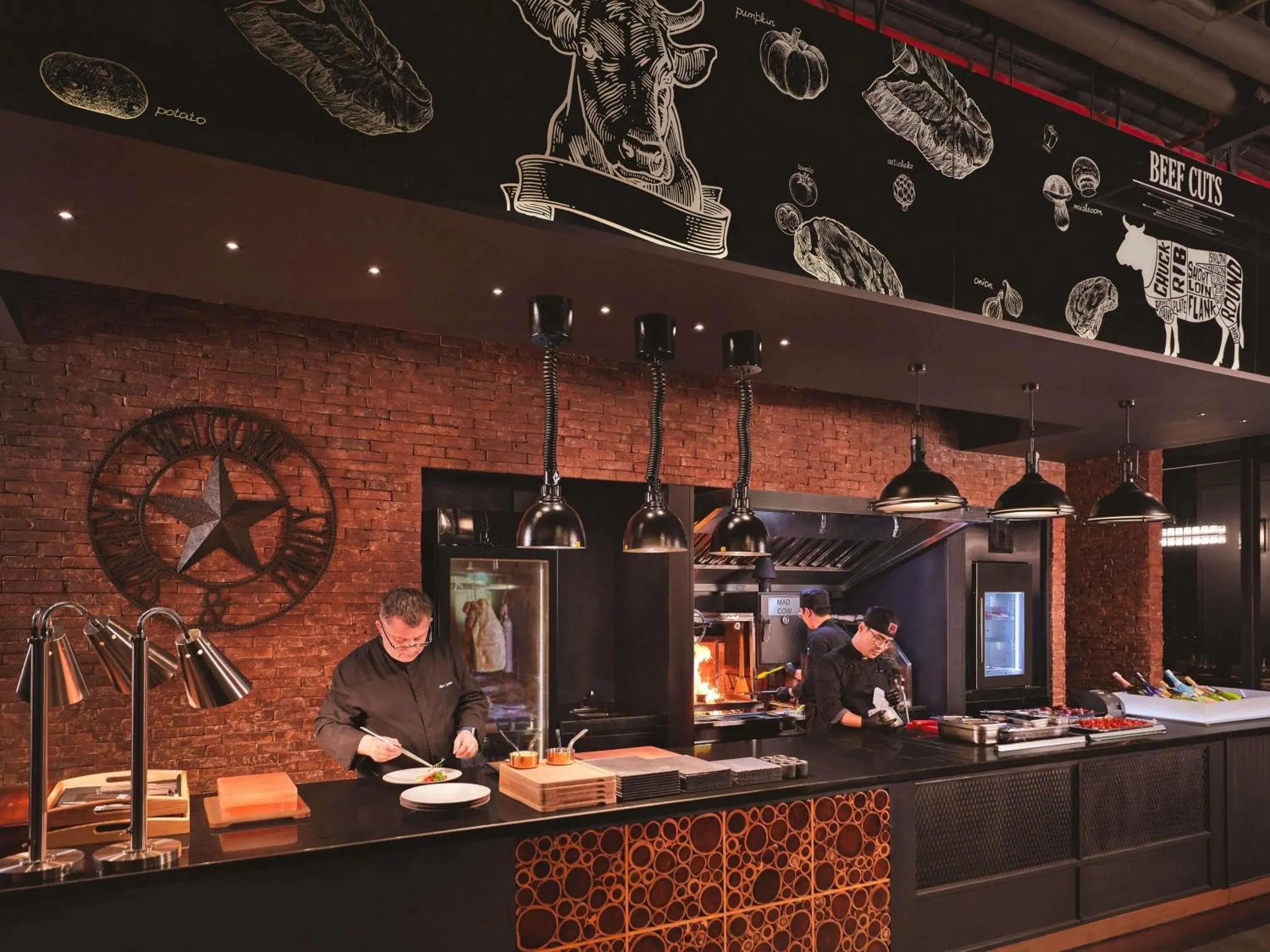 Restaurant/places to eat in Pullman Hai Phong Grand Hotel Restaurant/places to eat in Pullman Hai Phong Grand Hotel