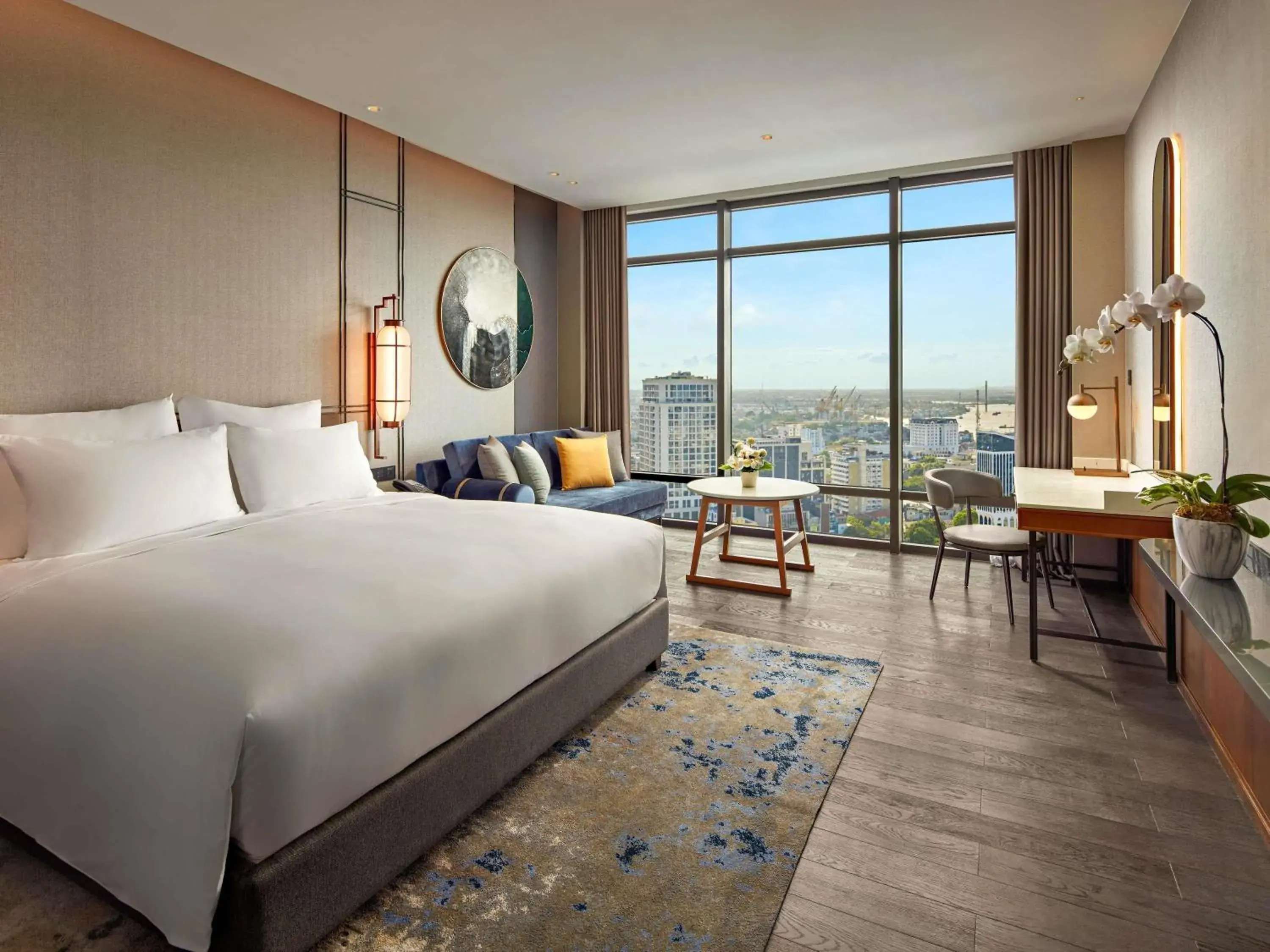 Superior King Room in Pullman Hai Phong Grand Hotel Superior King Room in Pullman Hai Phong Grand Hotel