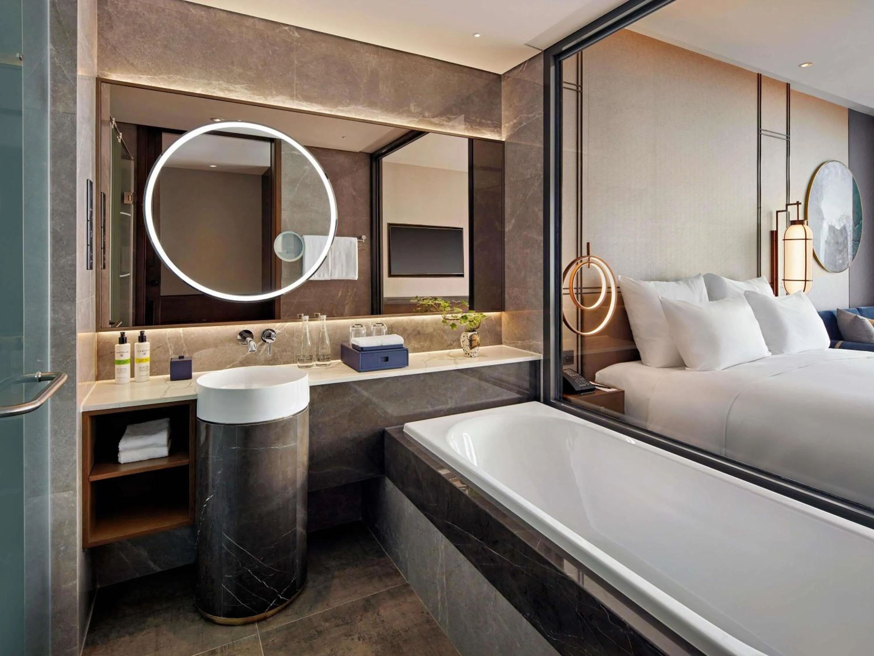 Bedroom in Pullman Hai Phong Grand Hotel