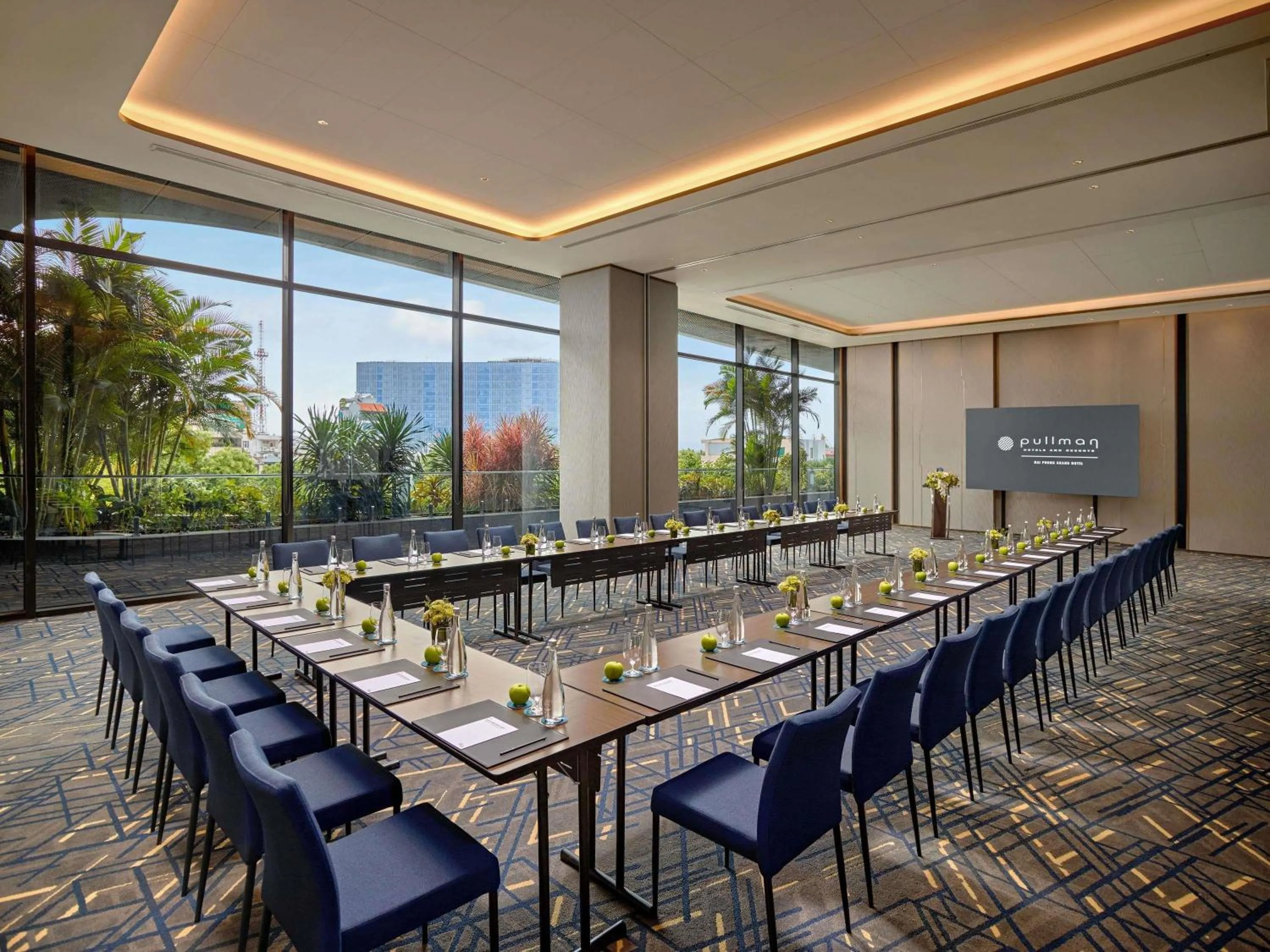 Meeting/conference room in Pullman Hai Phong Grand Hotel