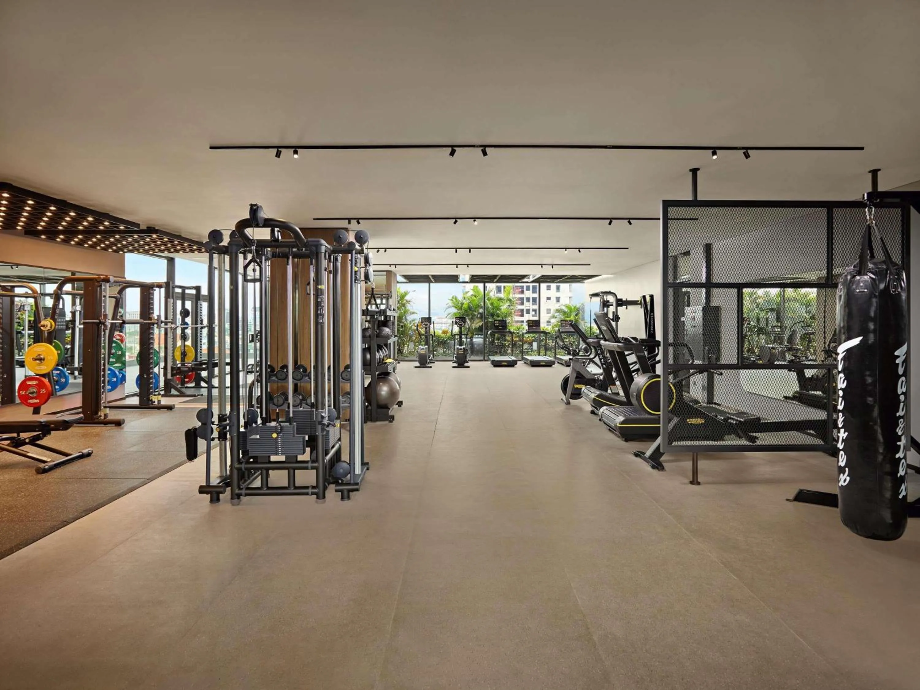 Fitness centre/facilities in Pullman Hai Phong Grand Hotel