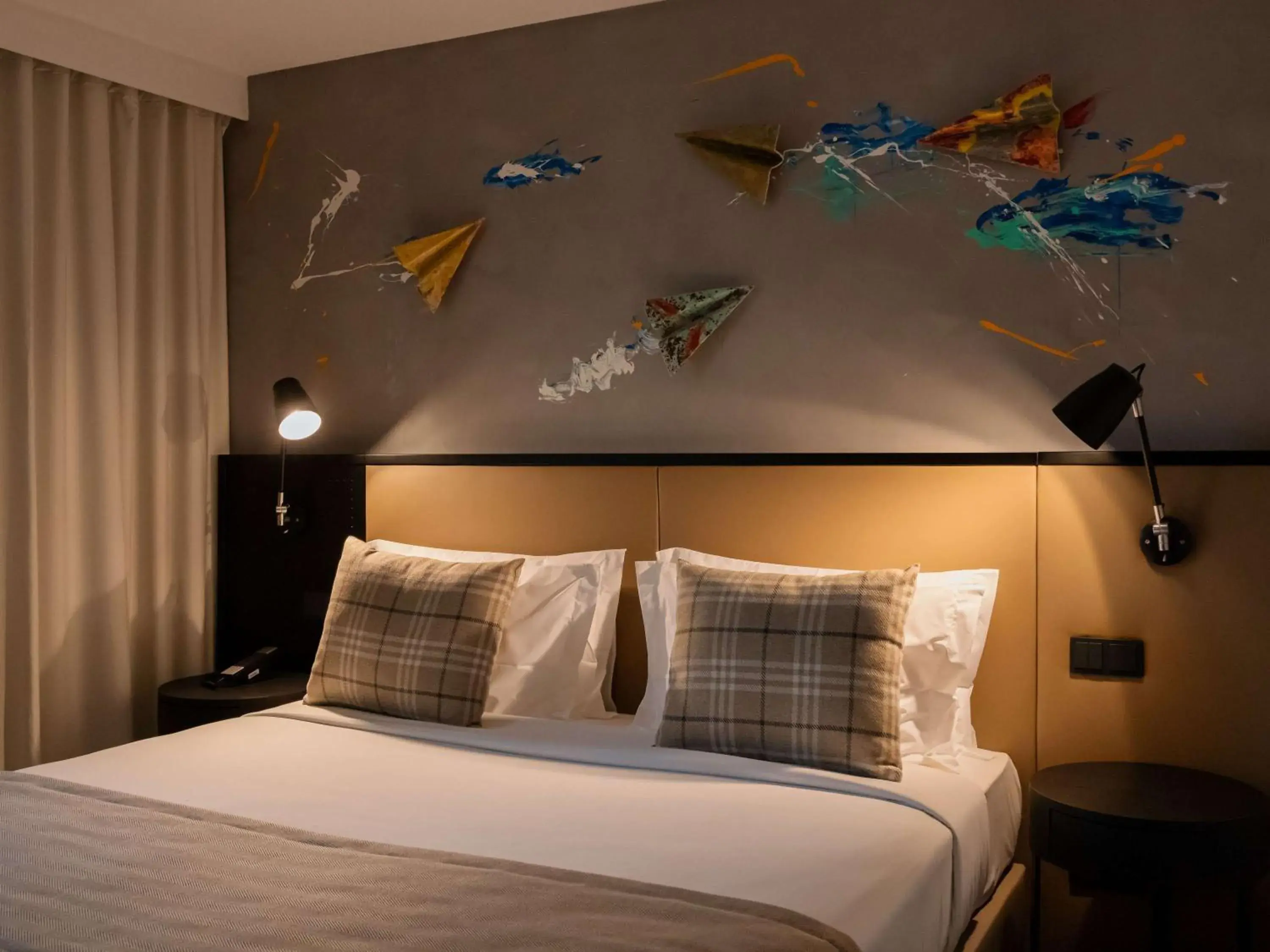 Bedroom, Bed in ibis Styles Lisboa Aeroporto Bedroom, Bed in ibis Styles Lisboa Aeroporto