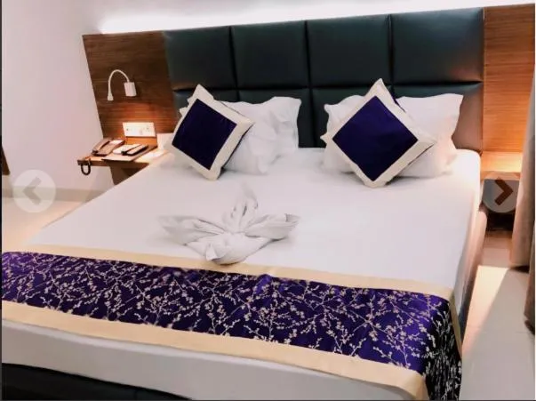 Photo of the whole room in Hotel Vip International