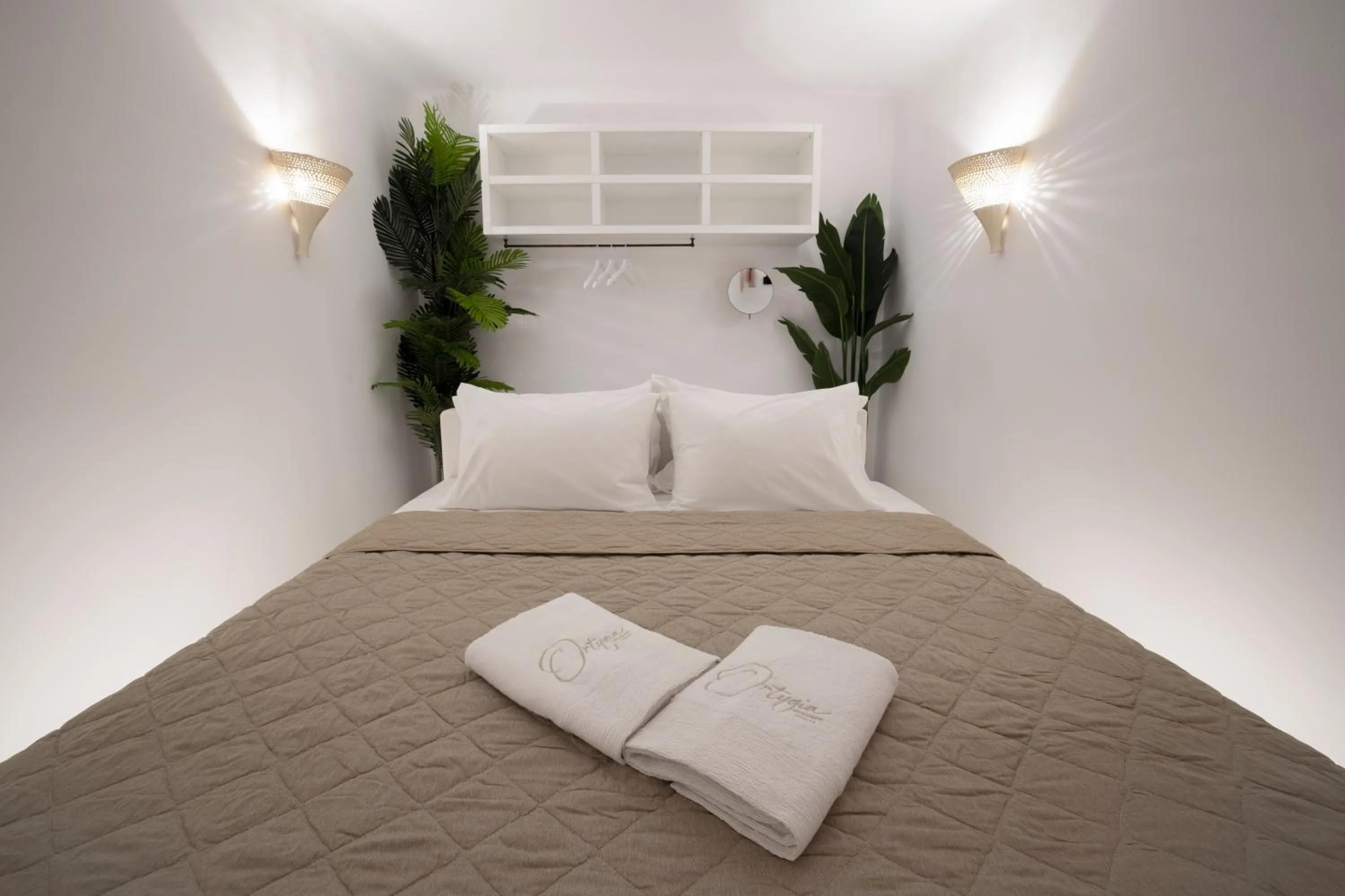 Bed in Ortygia Suites