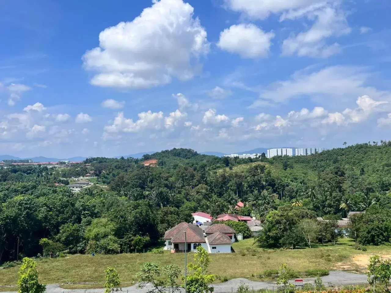 View (from property/room) in D'Camellia Ecohill Homestay View (from property/room) in D'Camellia Ecohill Homestay