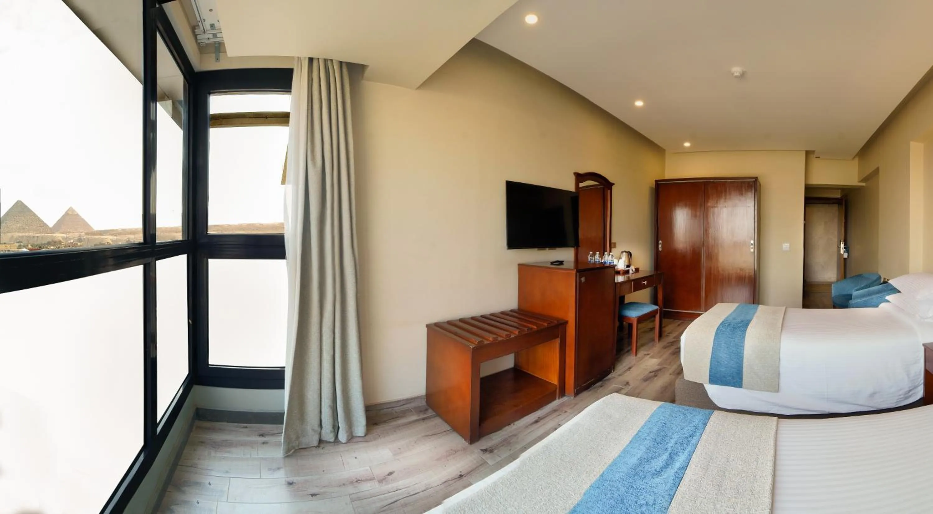 Bed in Stay Inn Pyramids Hotel