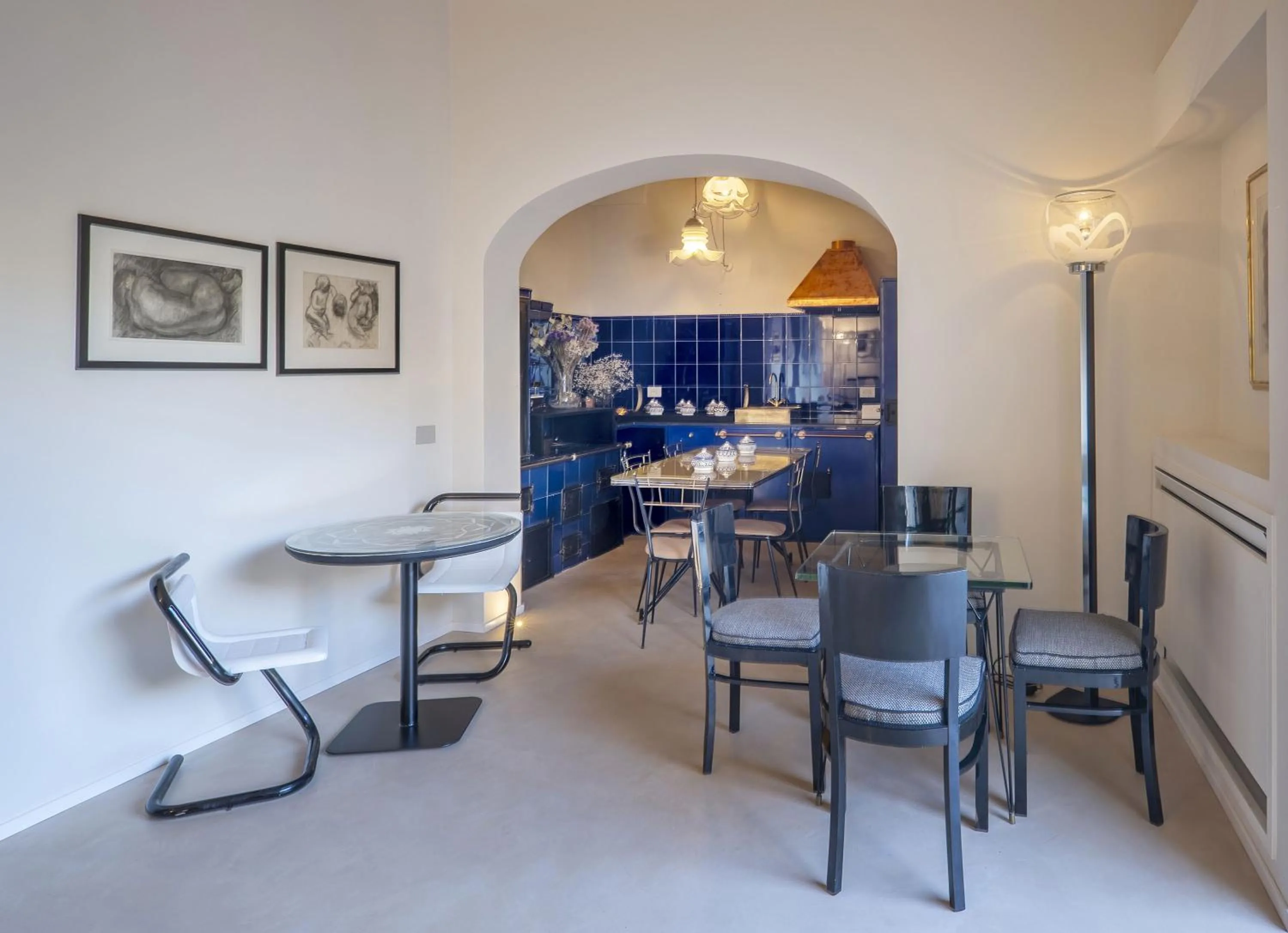Communal lounge/ TV room in Fiermonte Museum by La Fiermontina