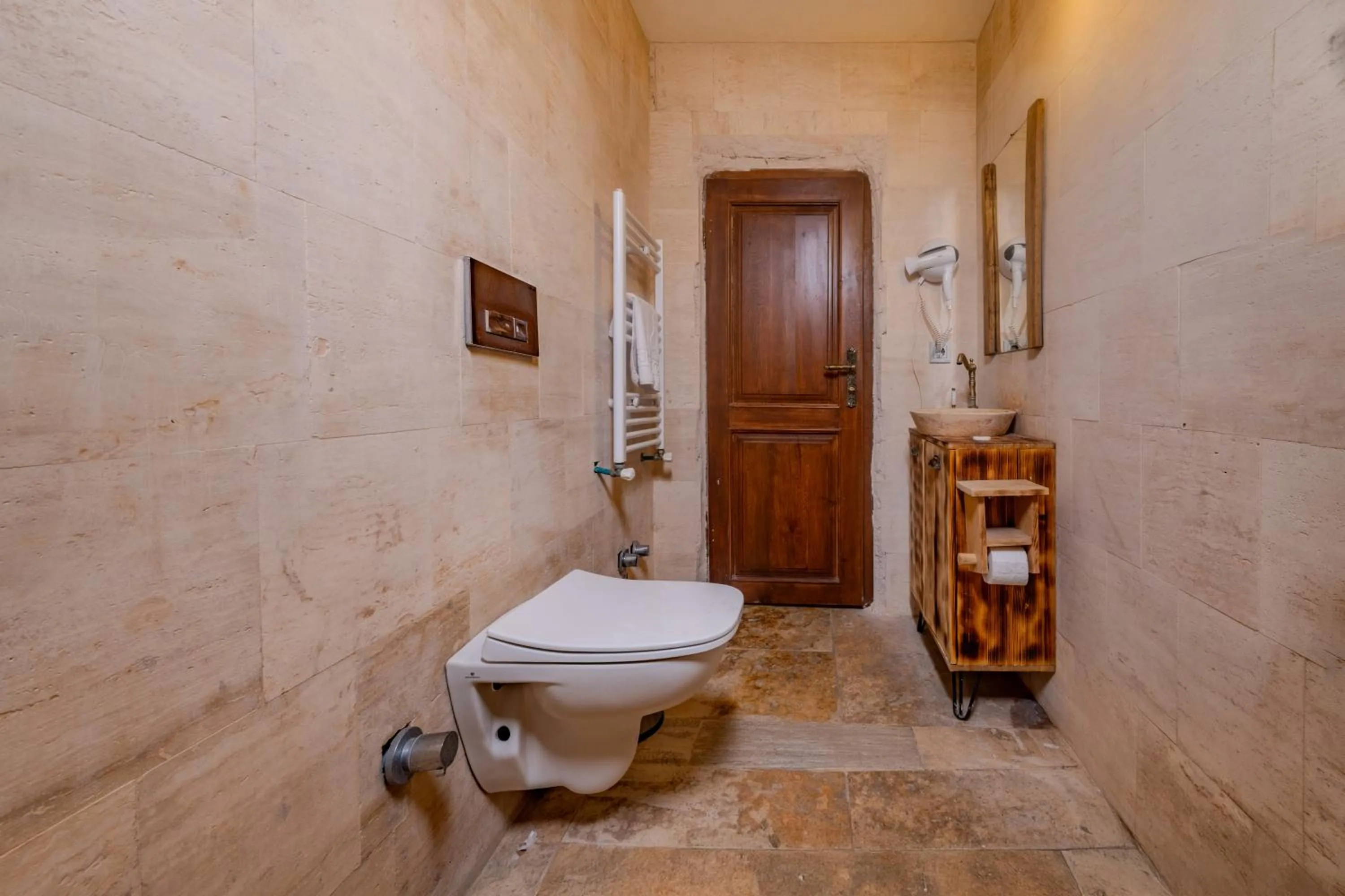 Lubberona Cave Cappadocia