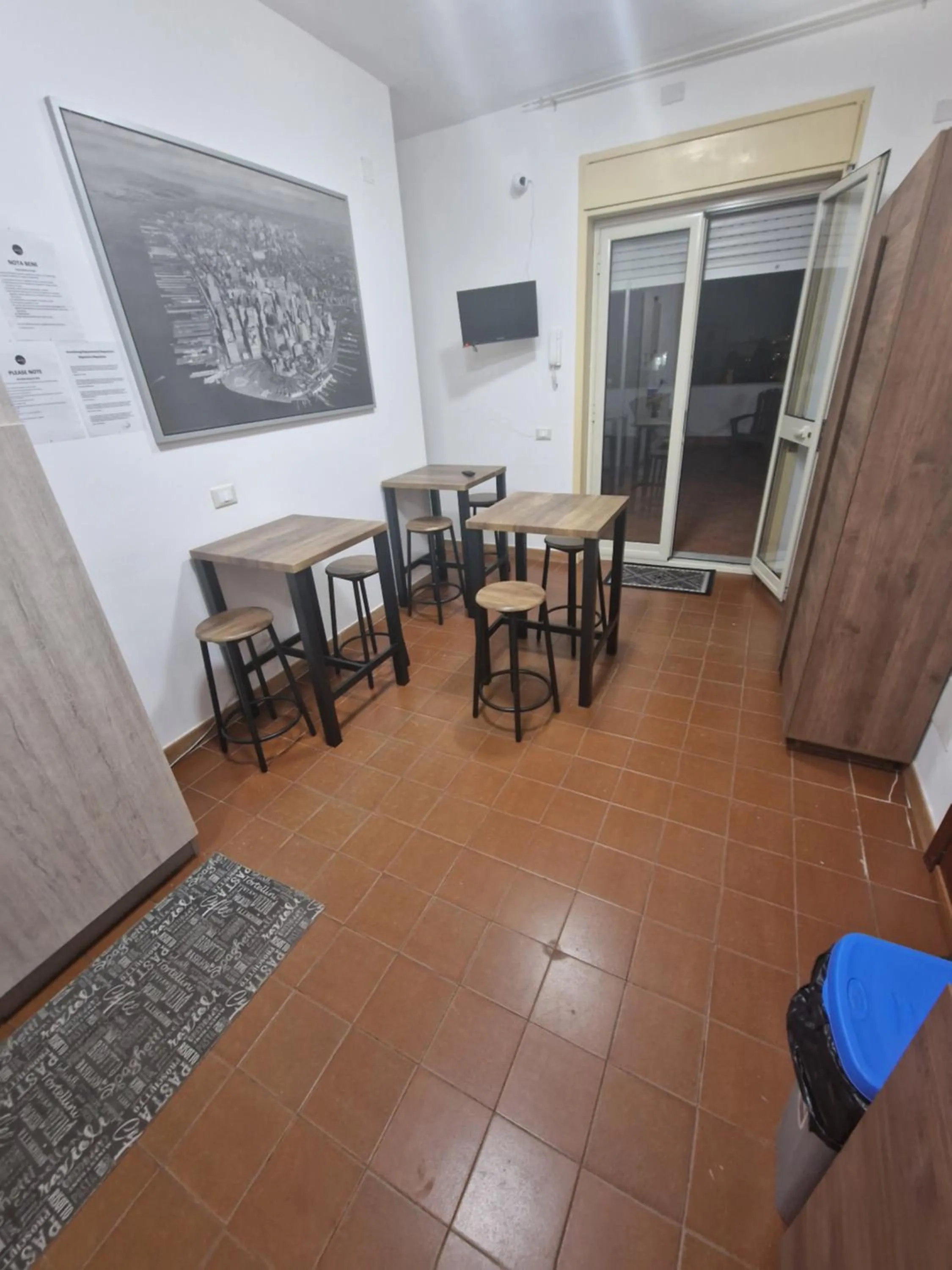 Kitchen or kitchenette in Le stanze di Aurora