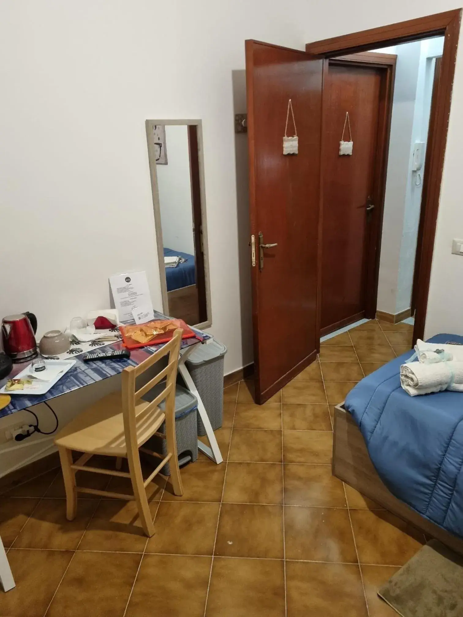 Standard Single Room with Shared Bathroom in Le stanze di Aurora Standard Single Room with Shared Bathroom in Le stanze di Aurora