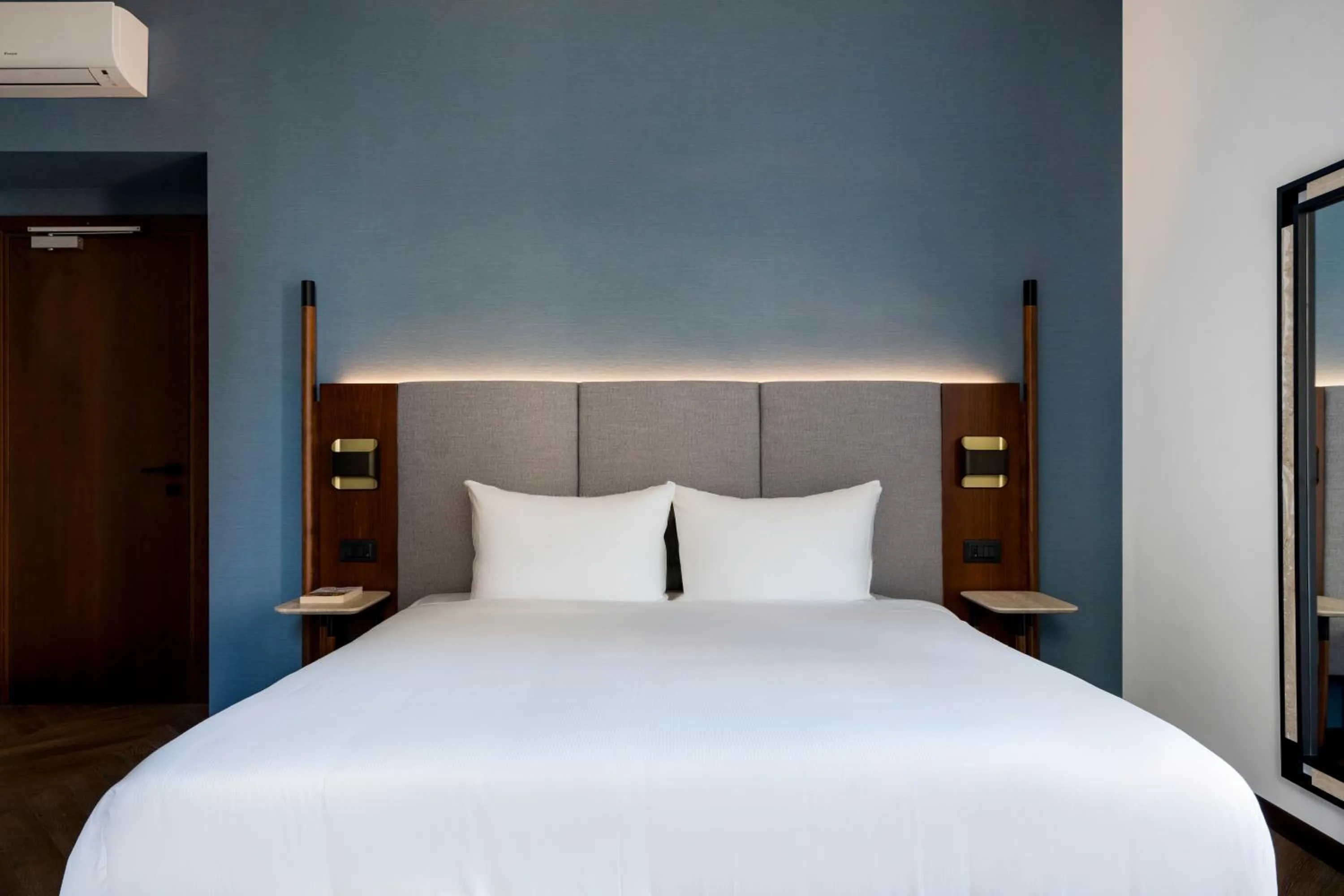 Bed in Boutique Hotel Piedra Rome City Centre