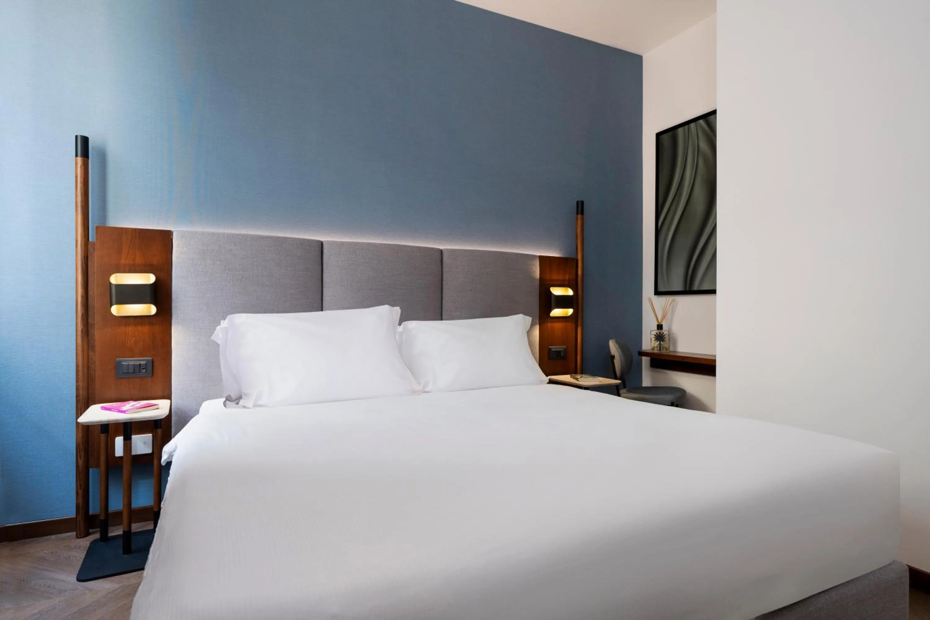 Bed in Boutique Hotel Piedra Rome City Centre