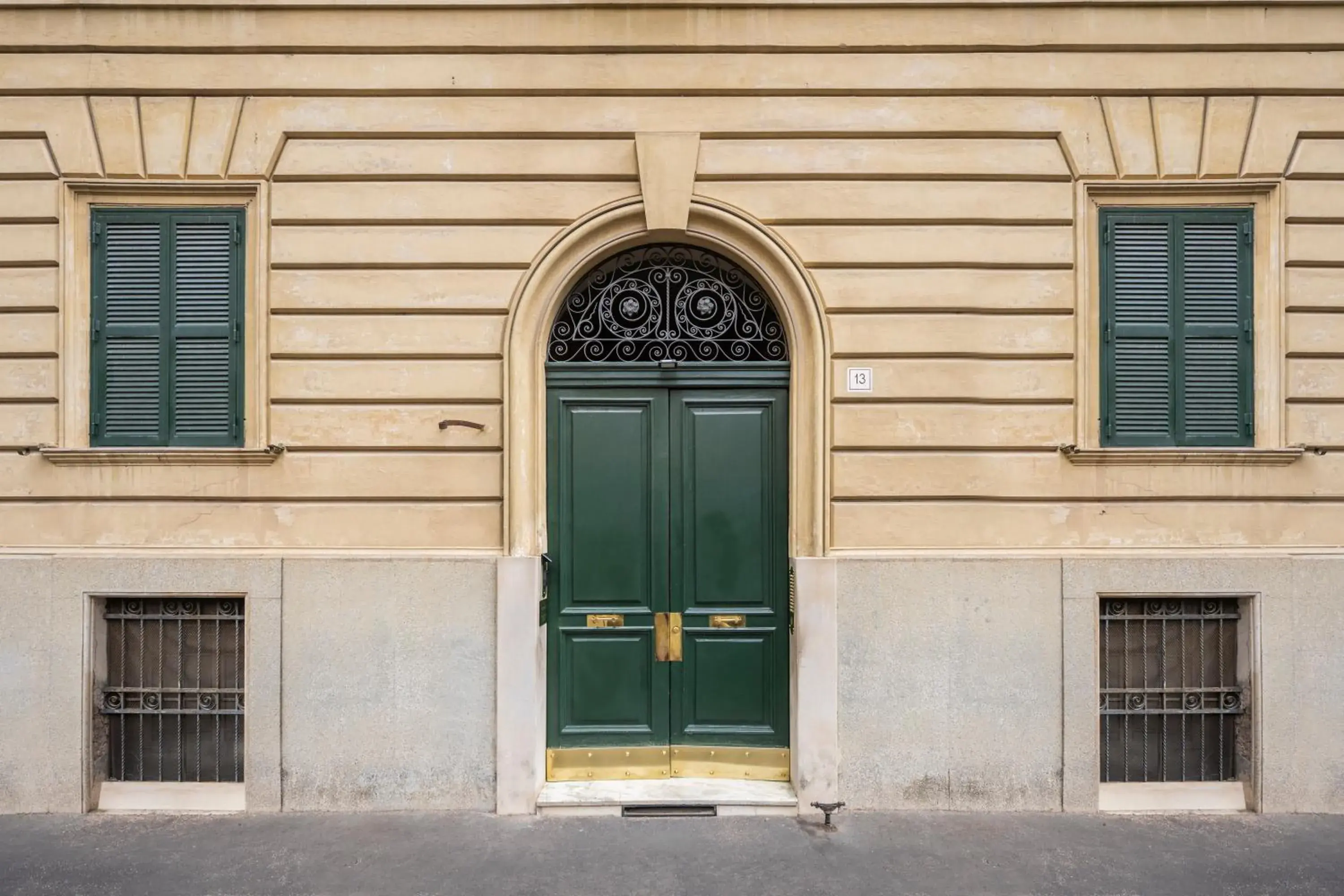 Property building in Boutique Hotel Piedra Rome City Centre Property building in Boutique Hotel Piedra Rome City Centre