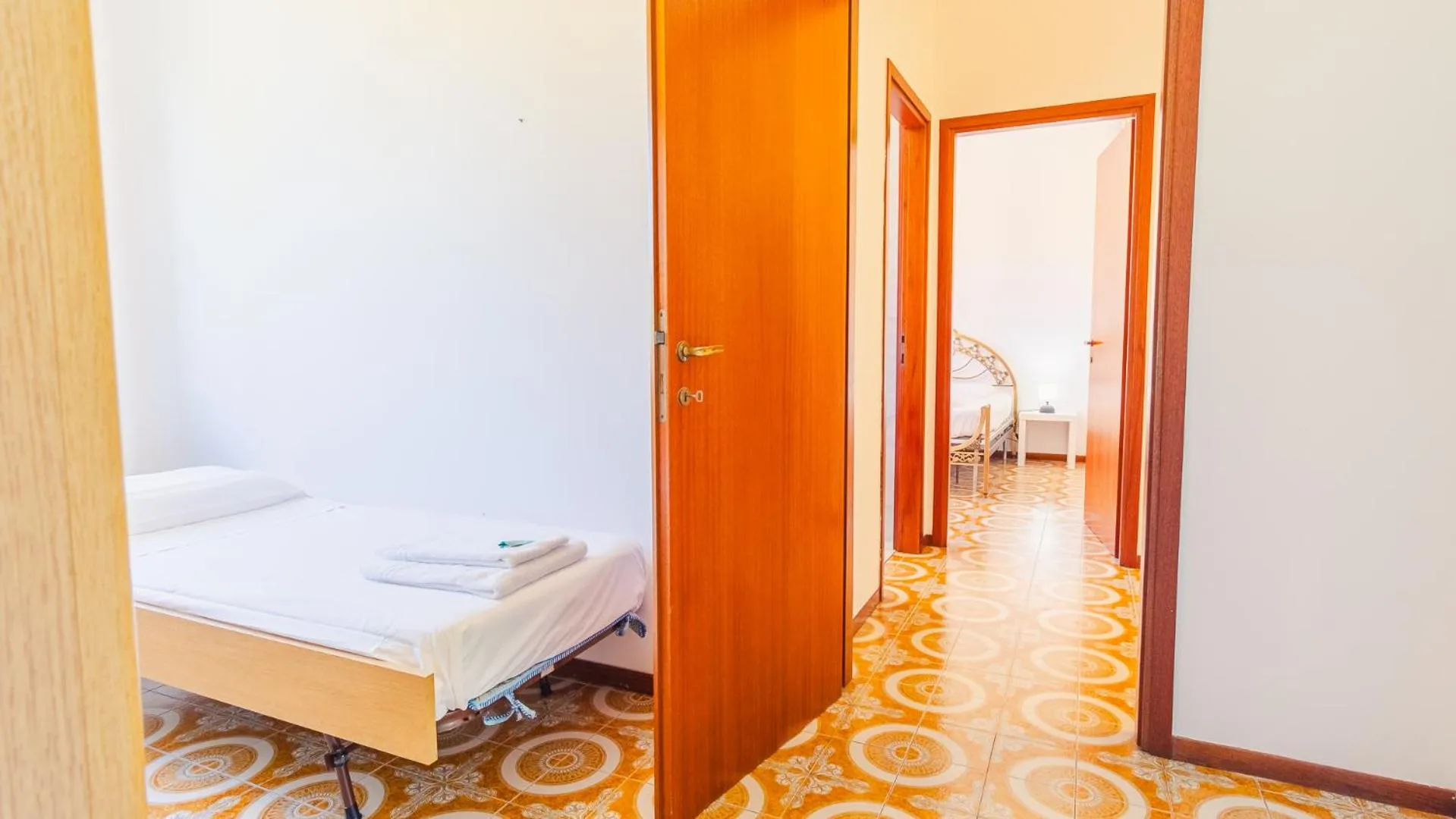 Bedroom, Bed in Tra Cielo e Terra - Italian Homing