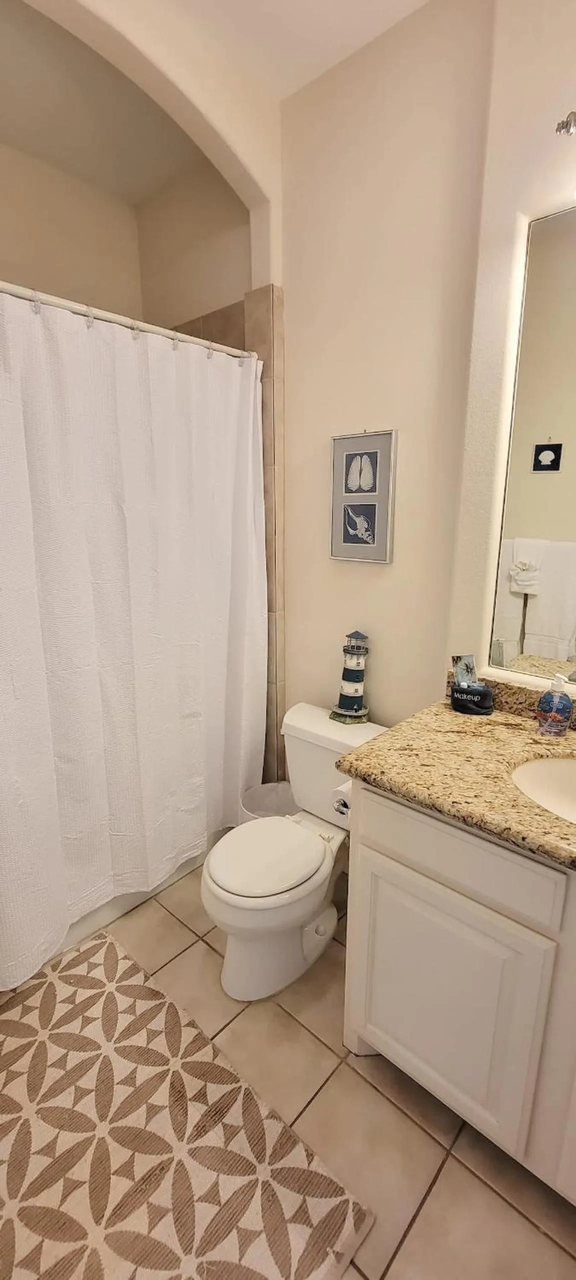 Bathroom in Beach & Palms condo