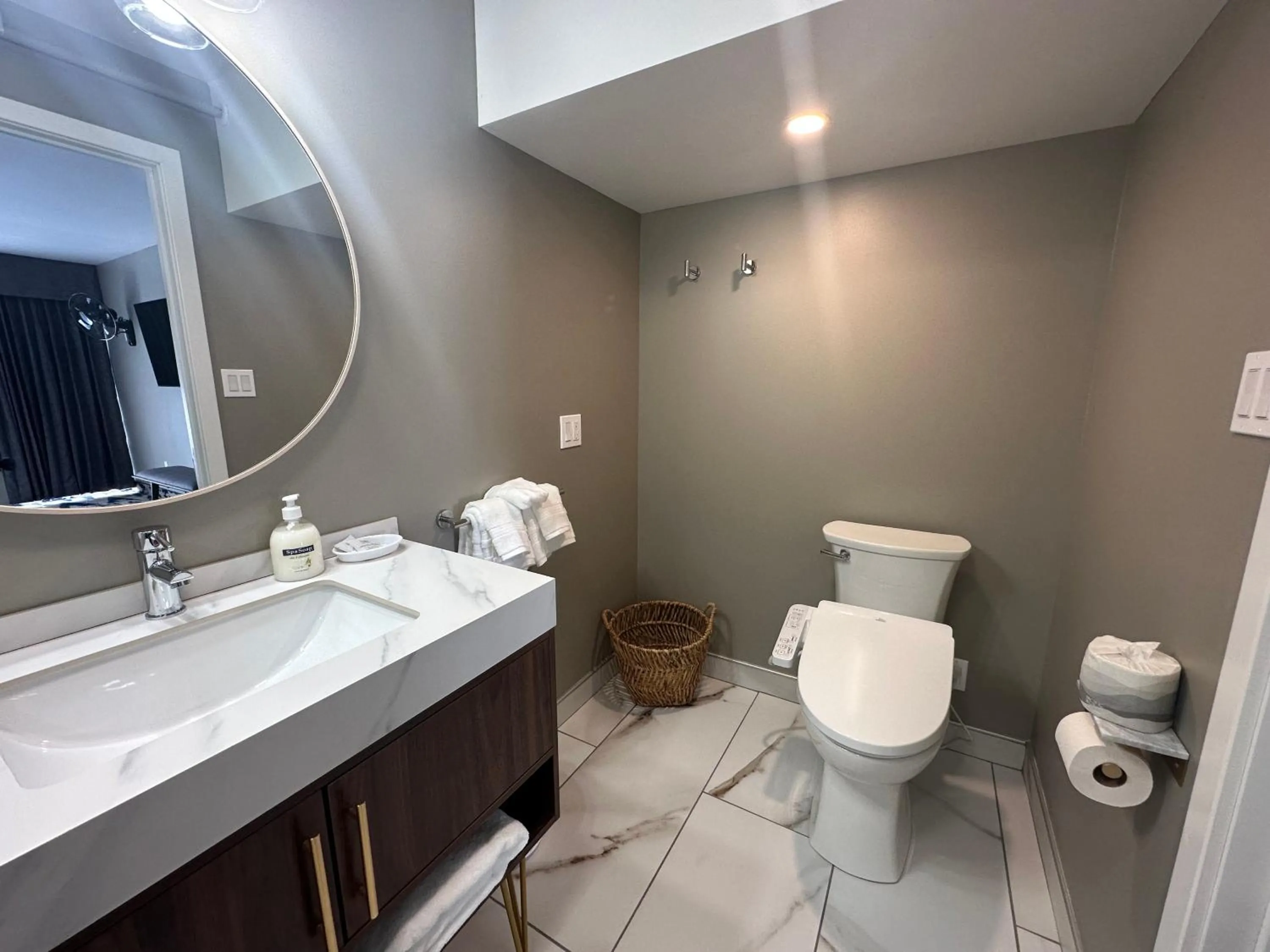 Superior Suite in Lighthouse Suites