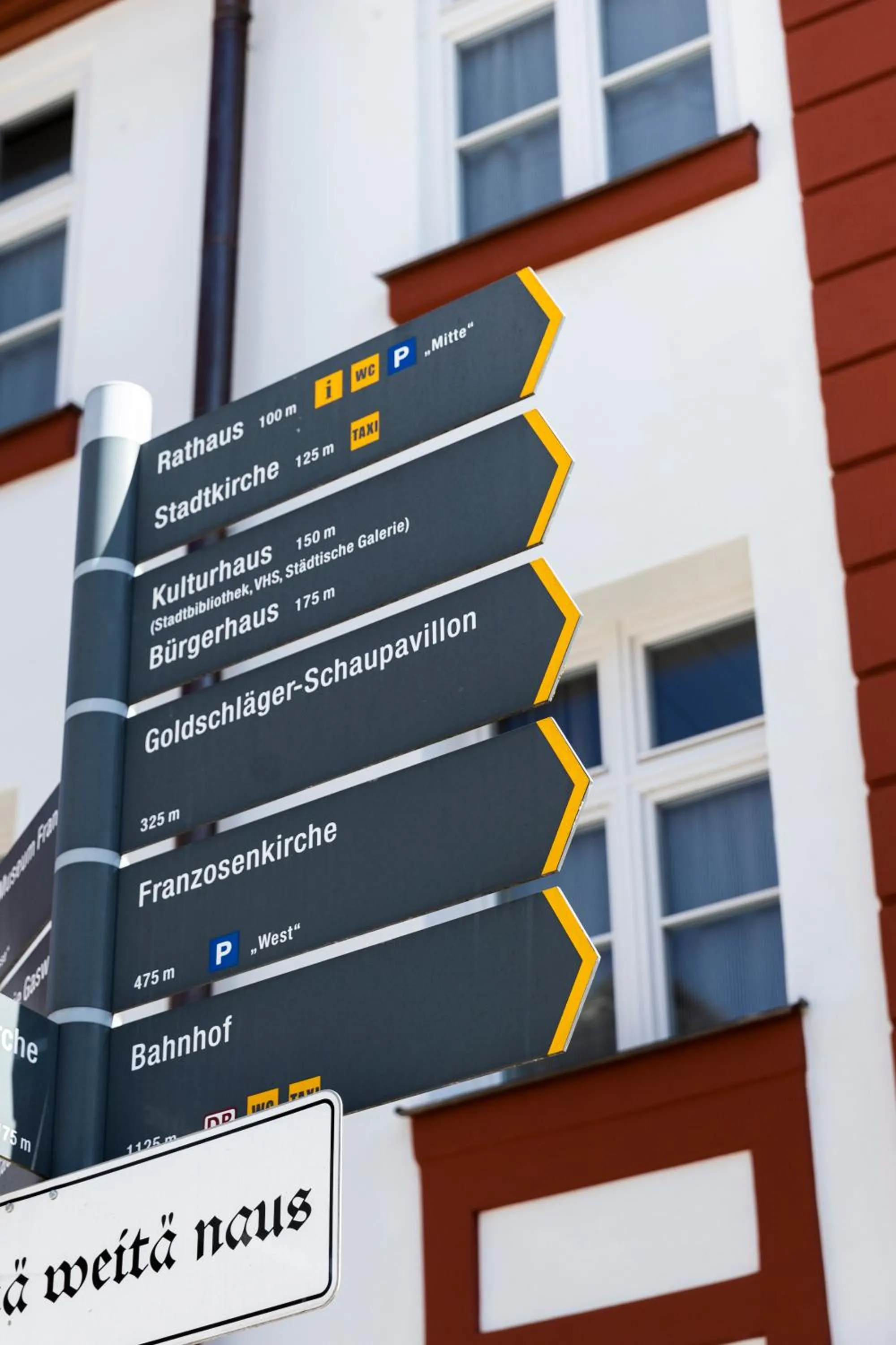 Street view in Das Goldschläger Boutique Hotel