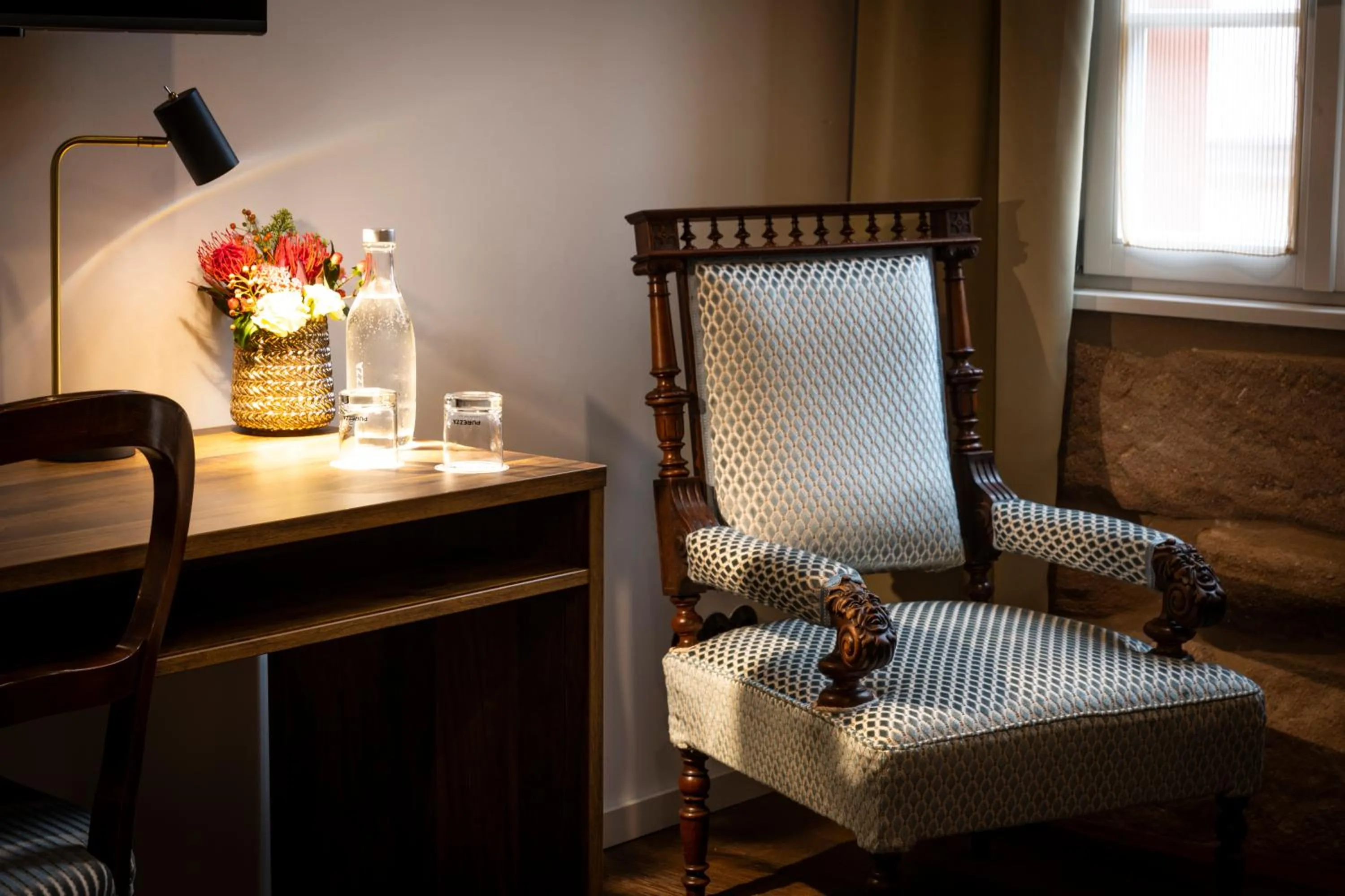 Seating area in Das Goldschläger Boutique Hotel