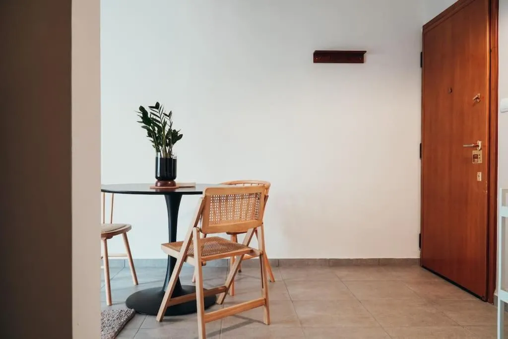 Charming Apartment in Keramikos